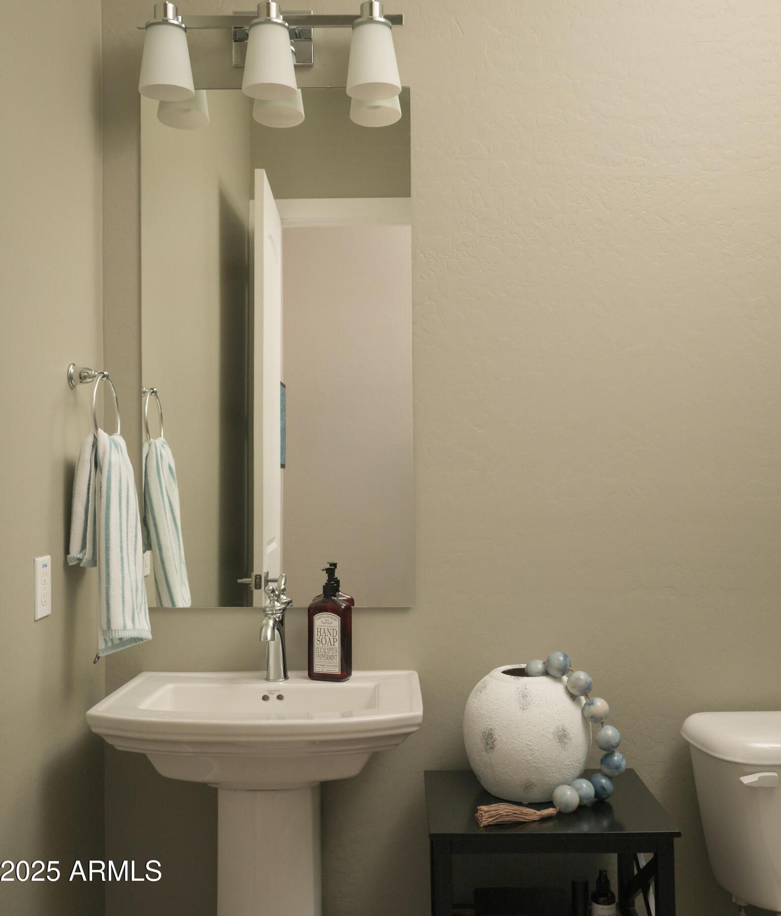 Photo #17
