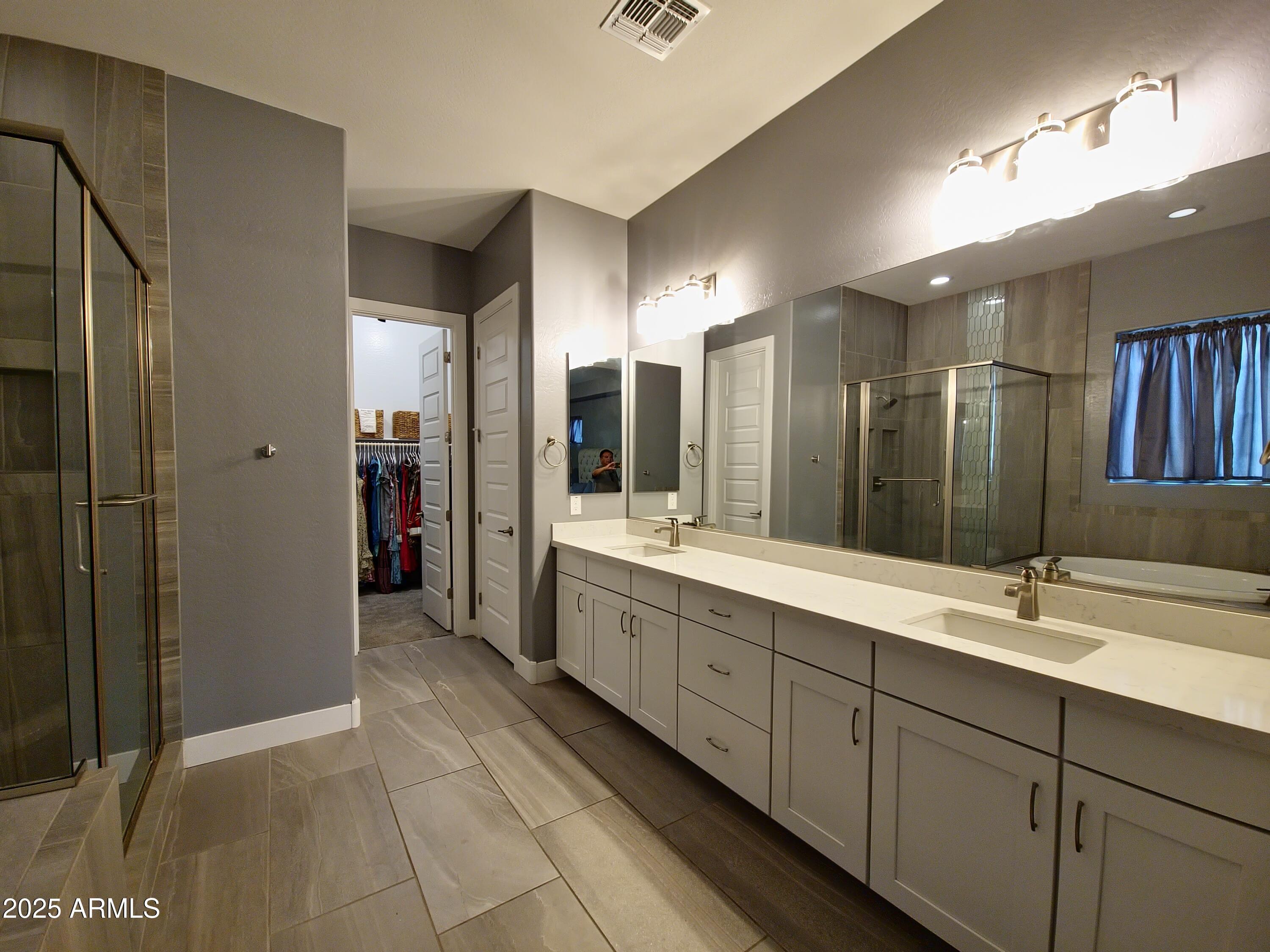 Photo #23