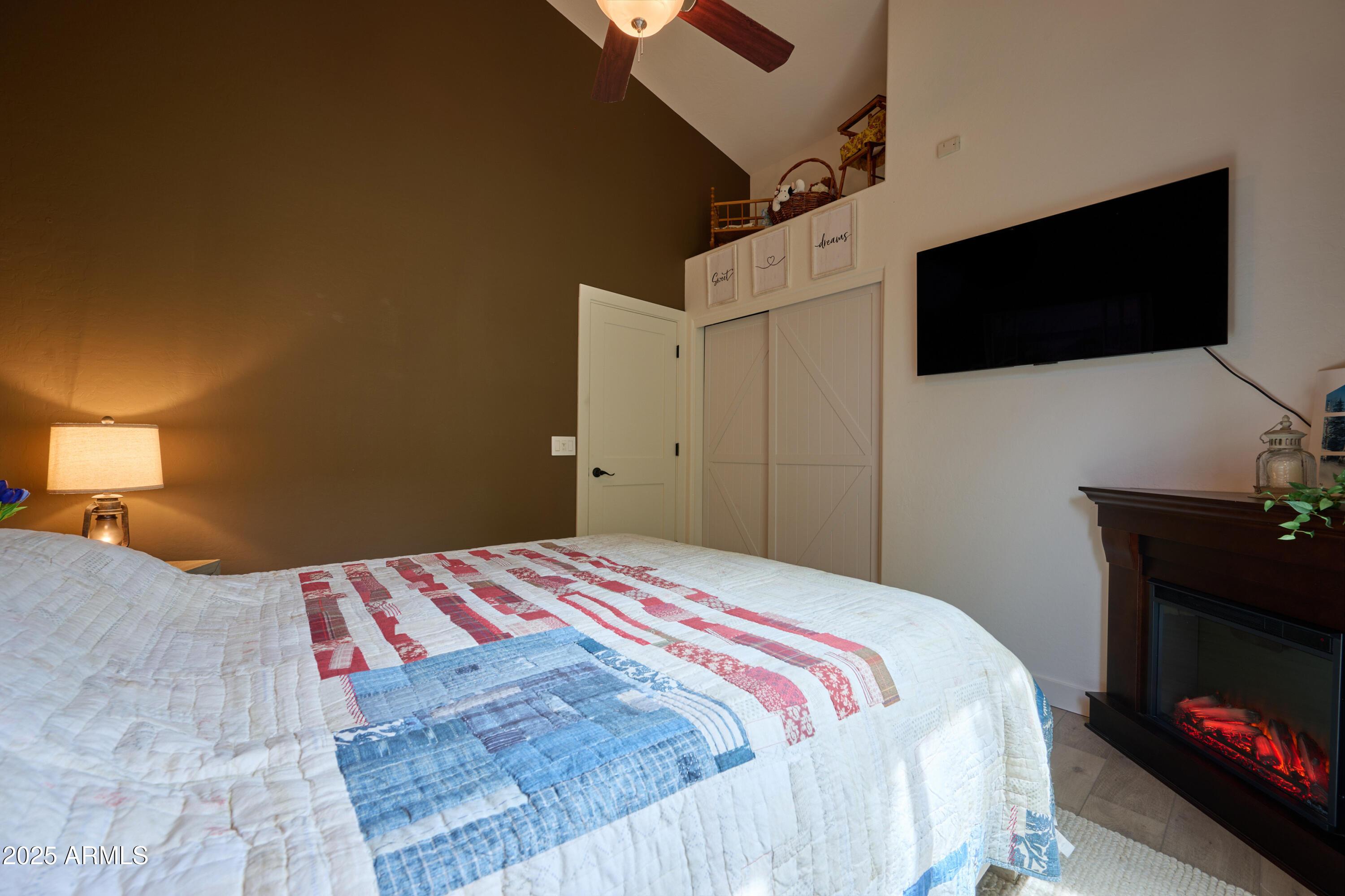Photo #31