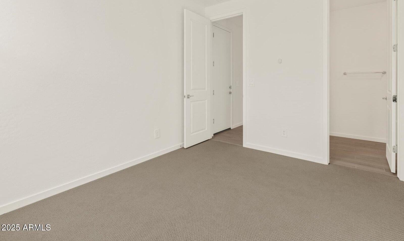 Photo #13