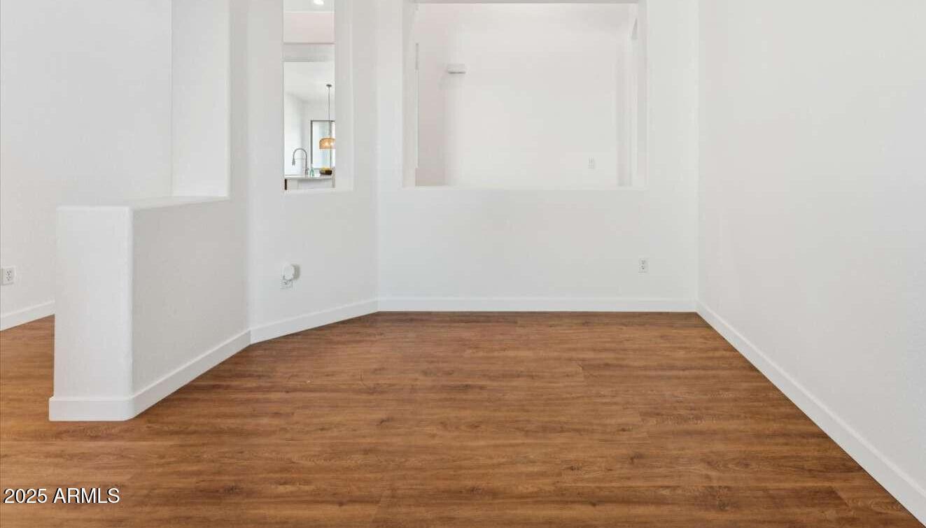 Photo #6