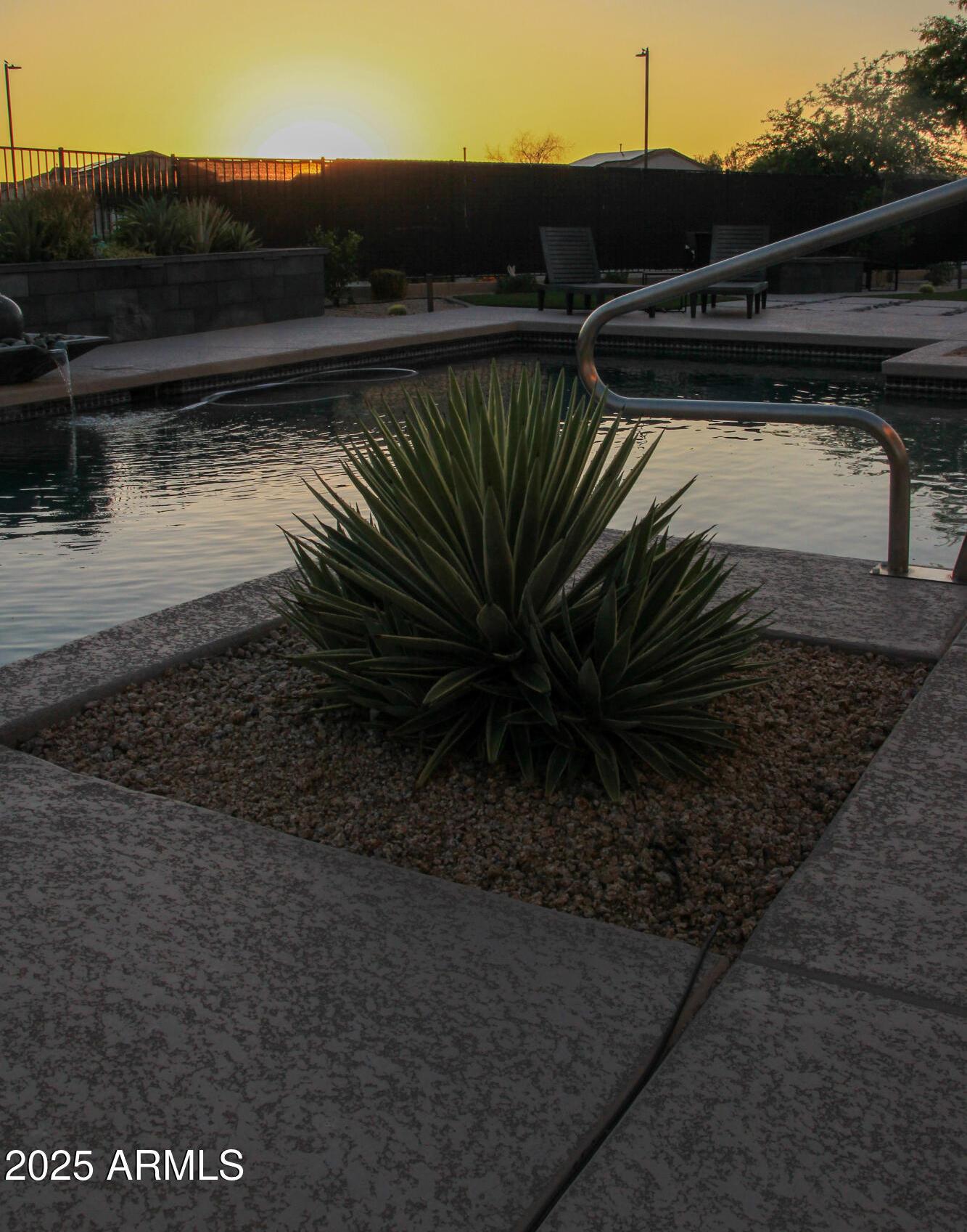 Photo #10