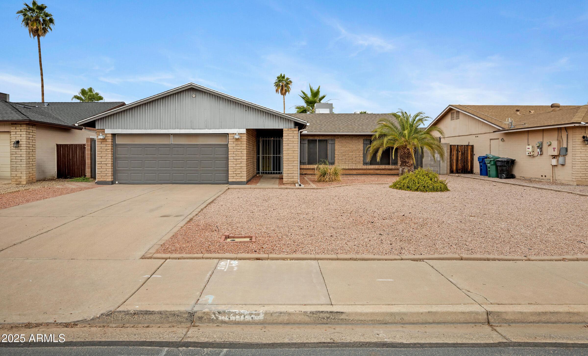 Photo one of 3106 S Extension Rd Mesa AZ 85210 | MLS 6877756