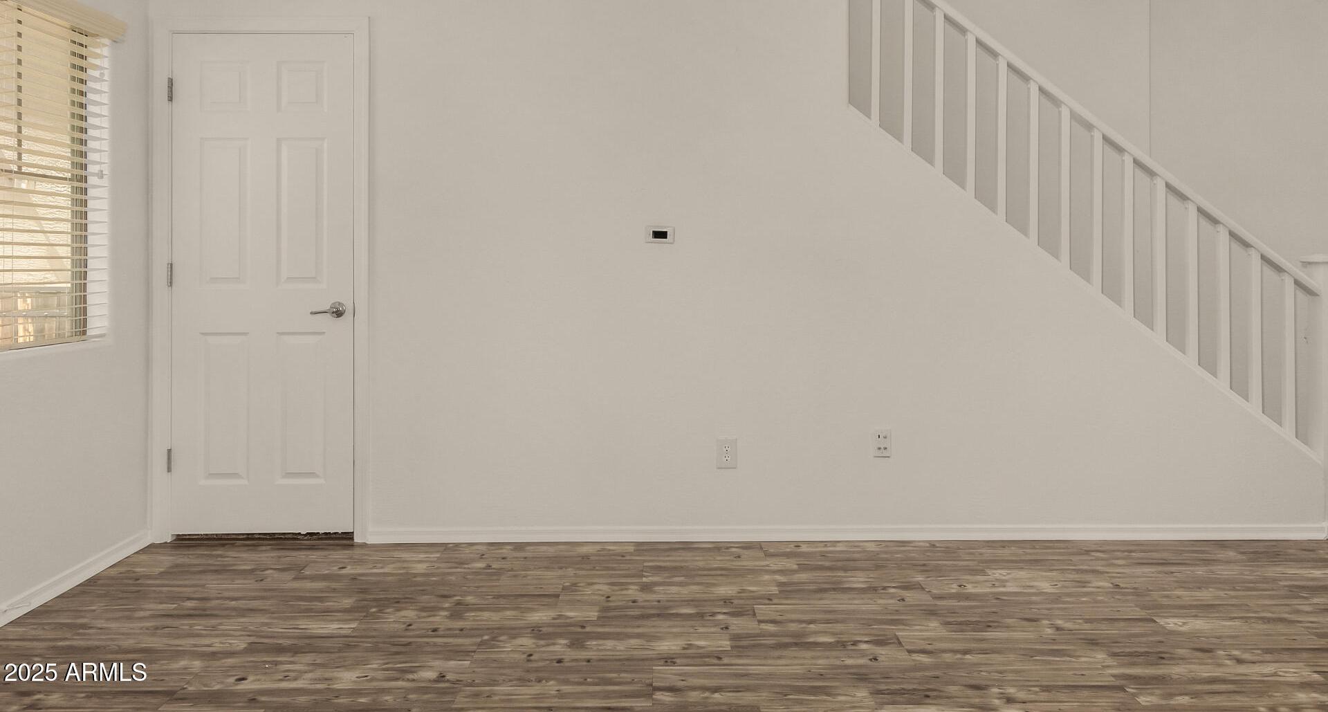 Photo #6