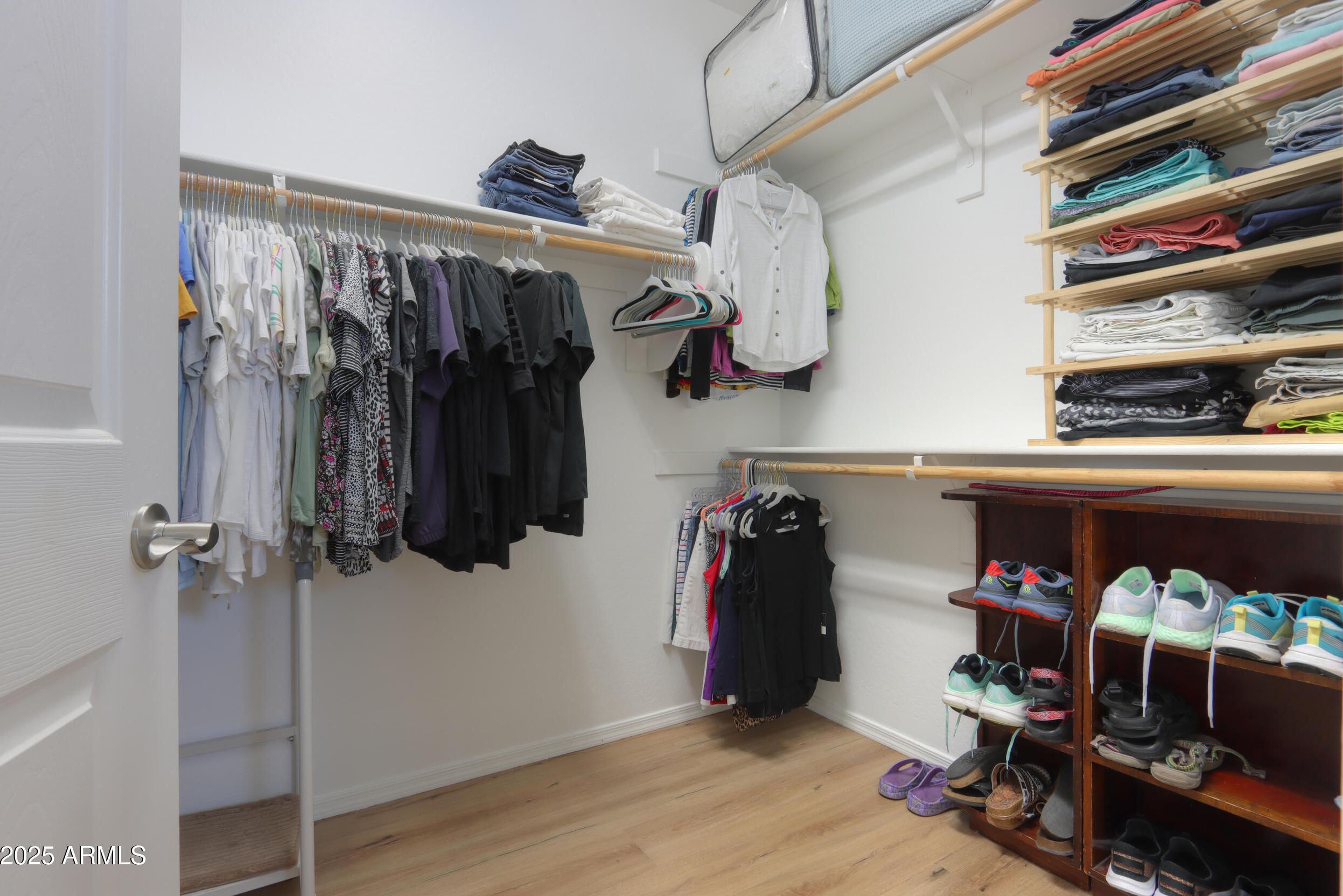 Photo #32