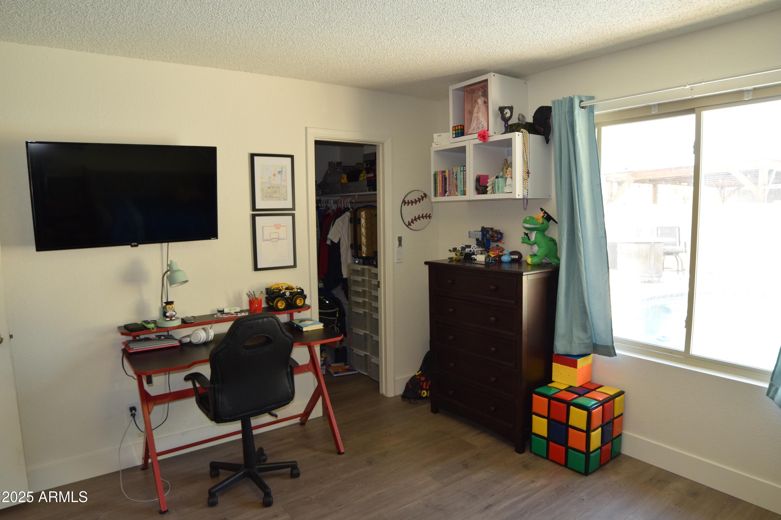 Photo #24