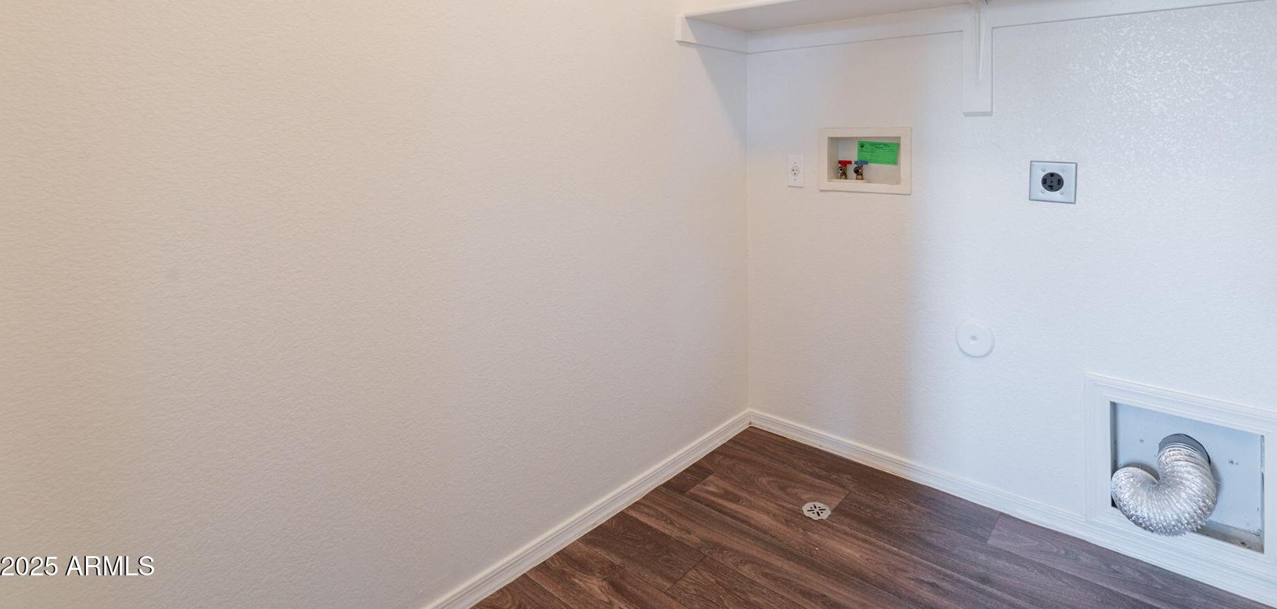 Photo #33