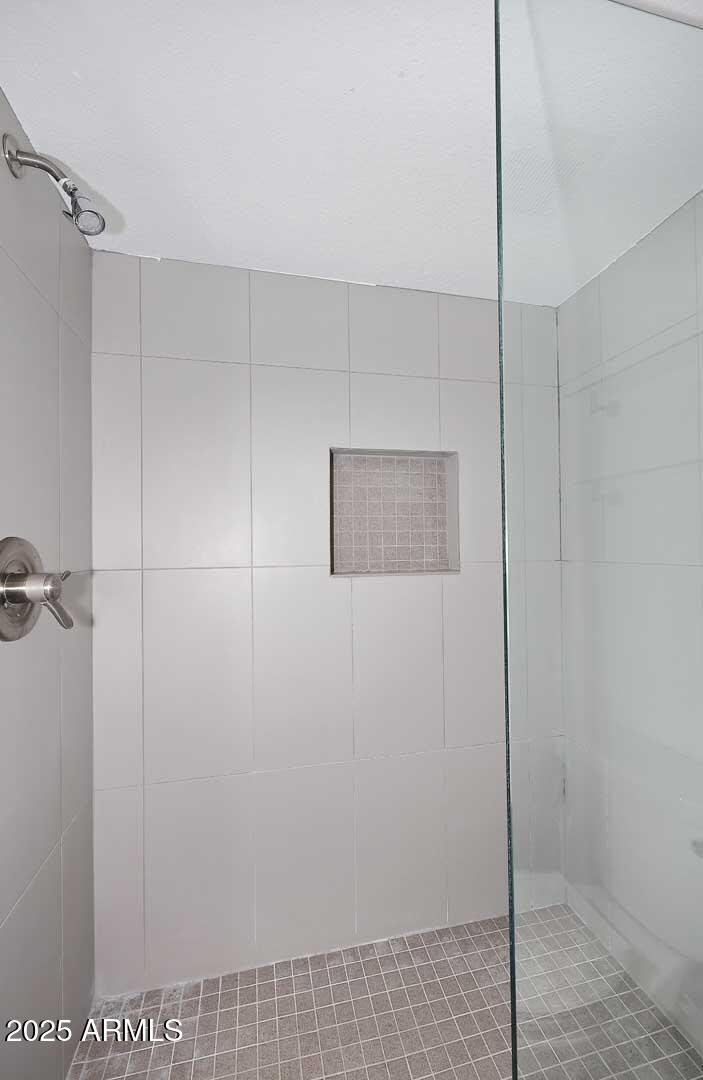 Photo #15