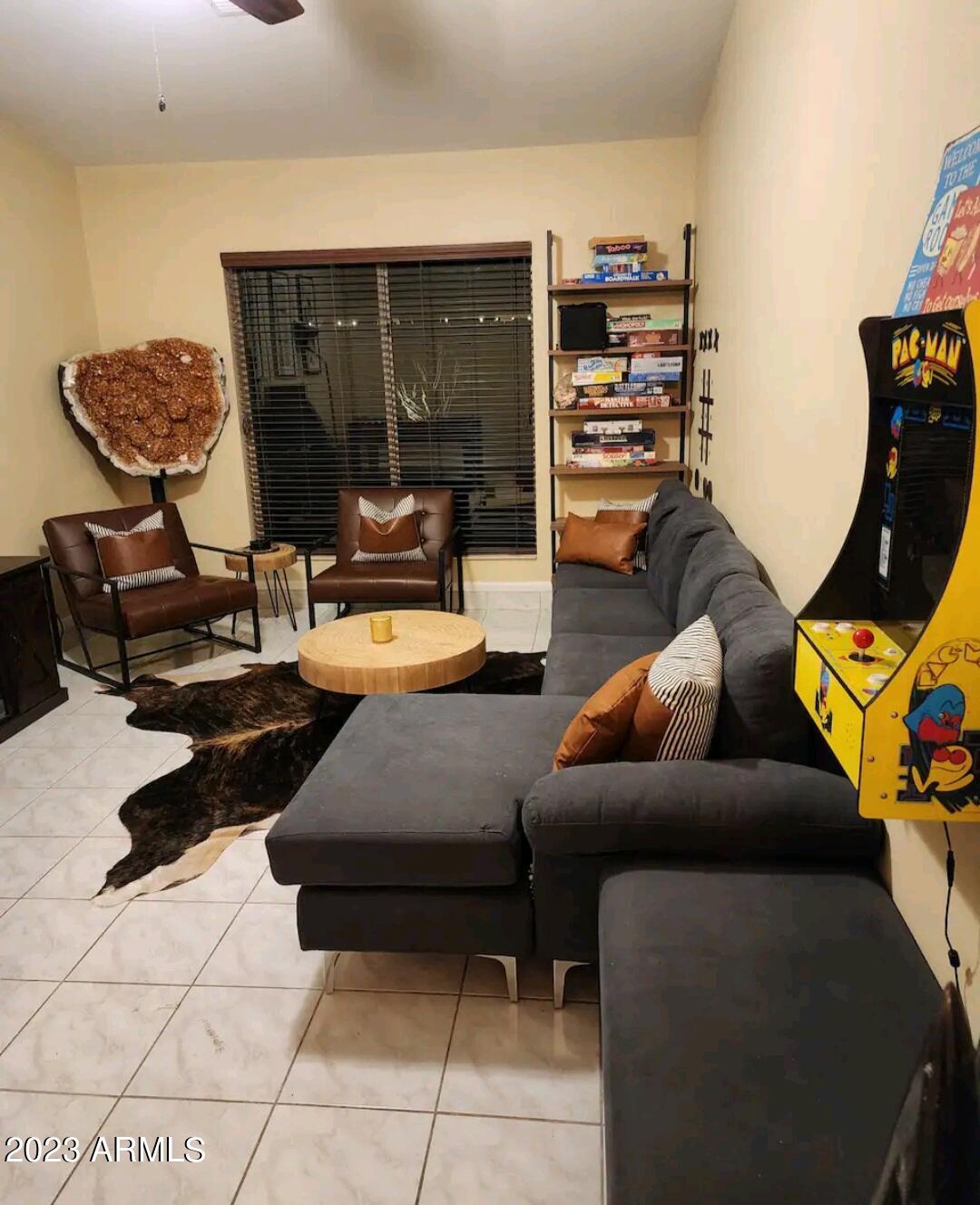 Photo #12