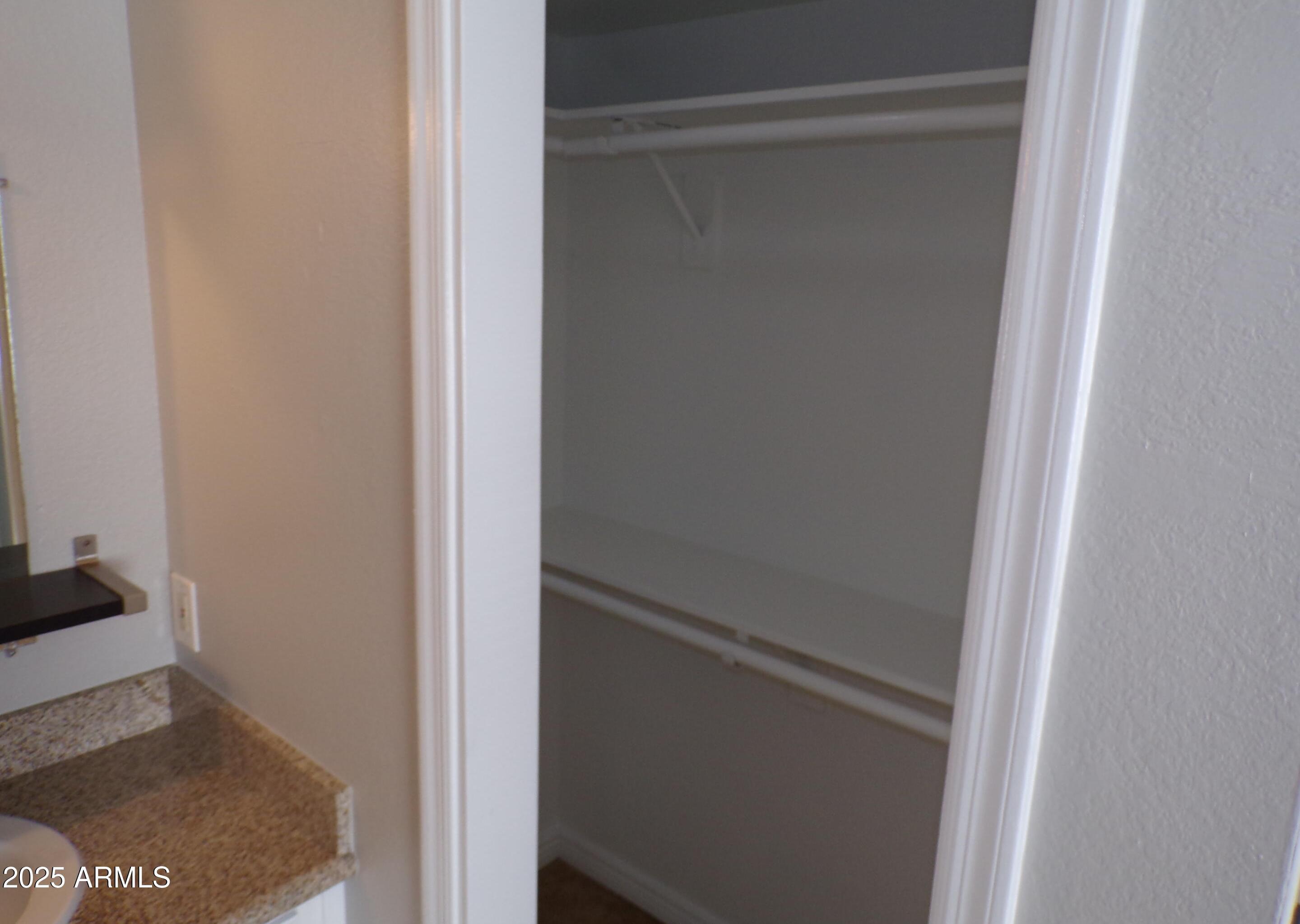 Photo #11