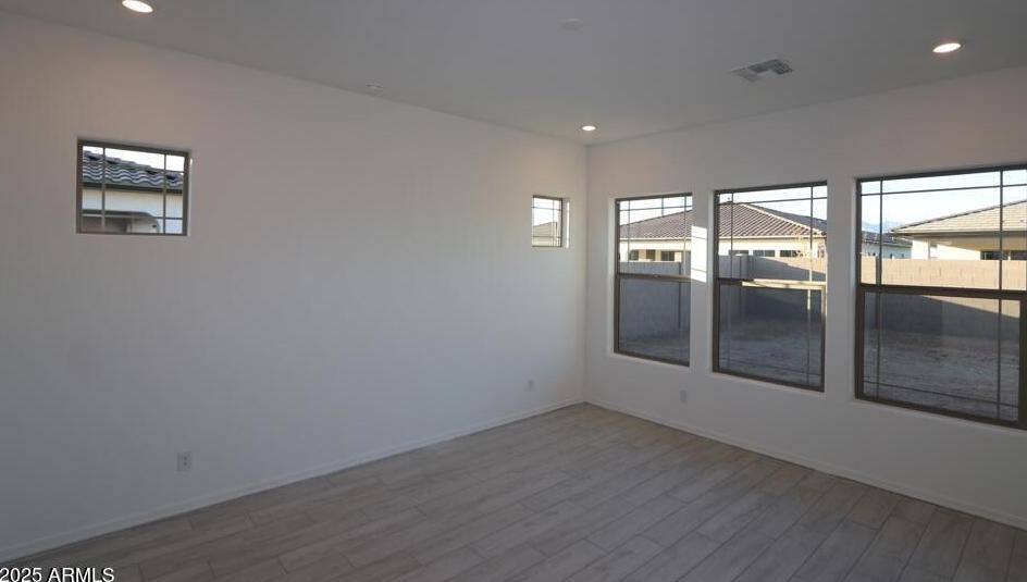 Photo #6