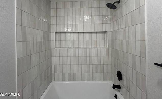 Photo #10