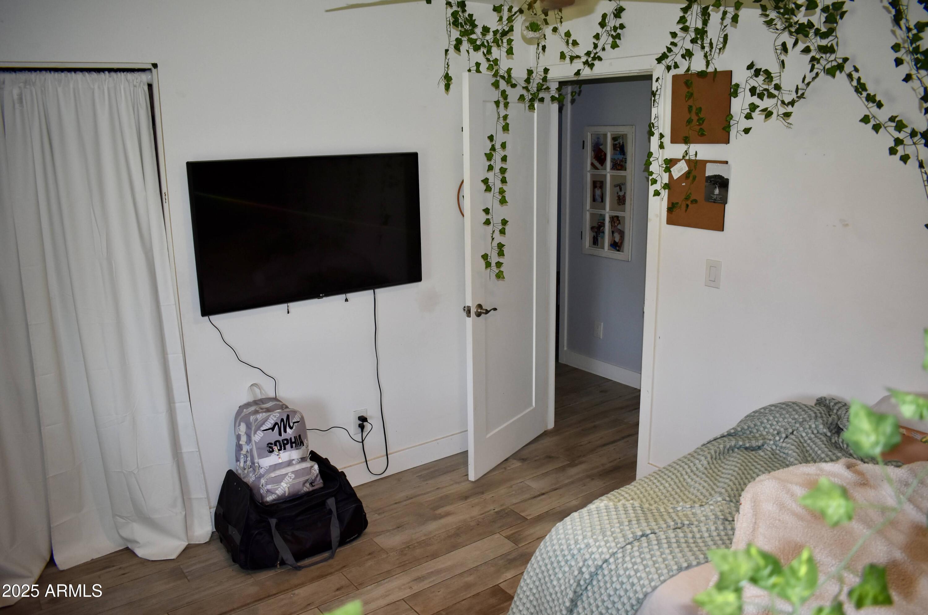 Photo #44