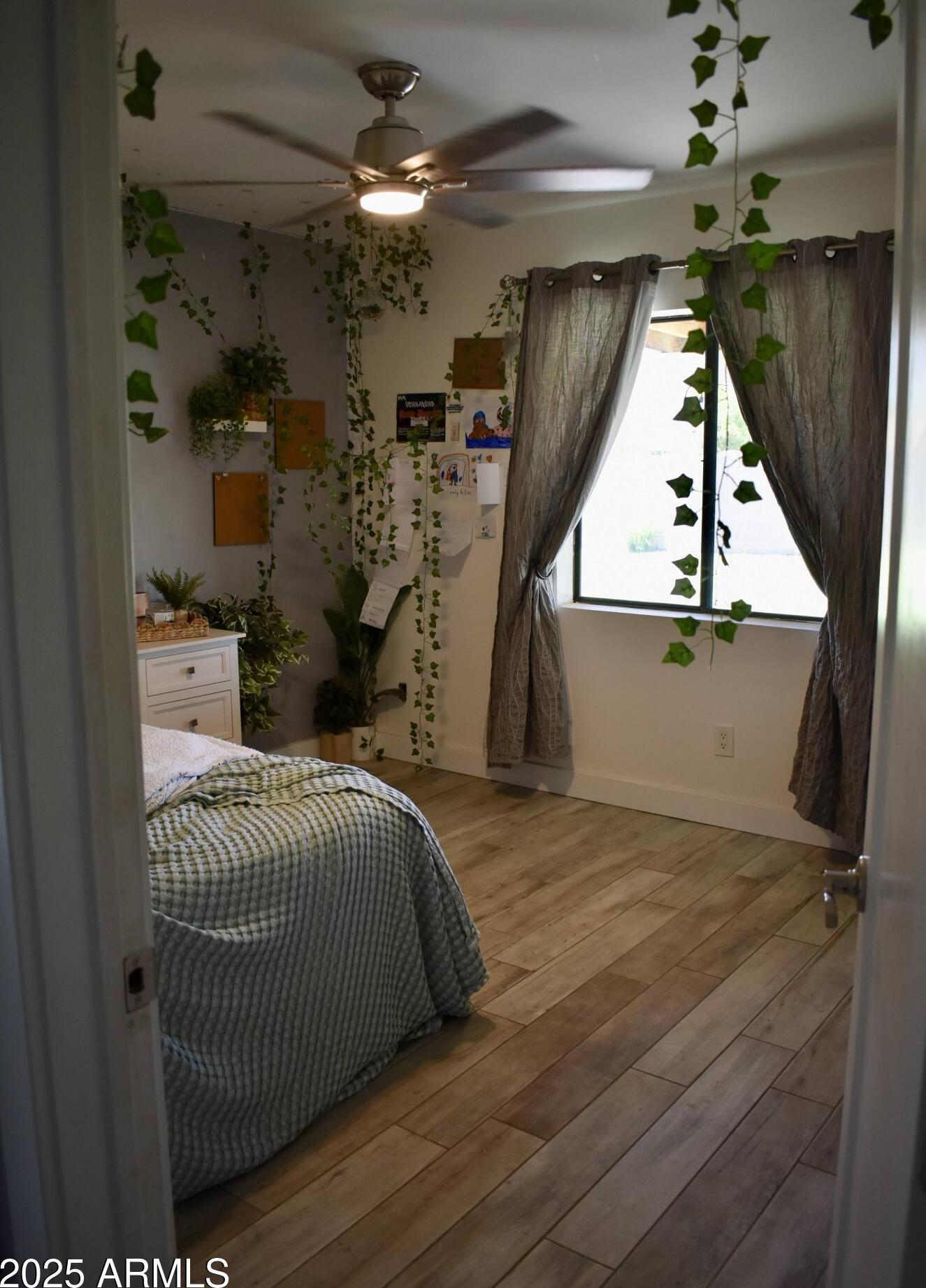 Photo #32