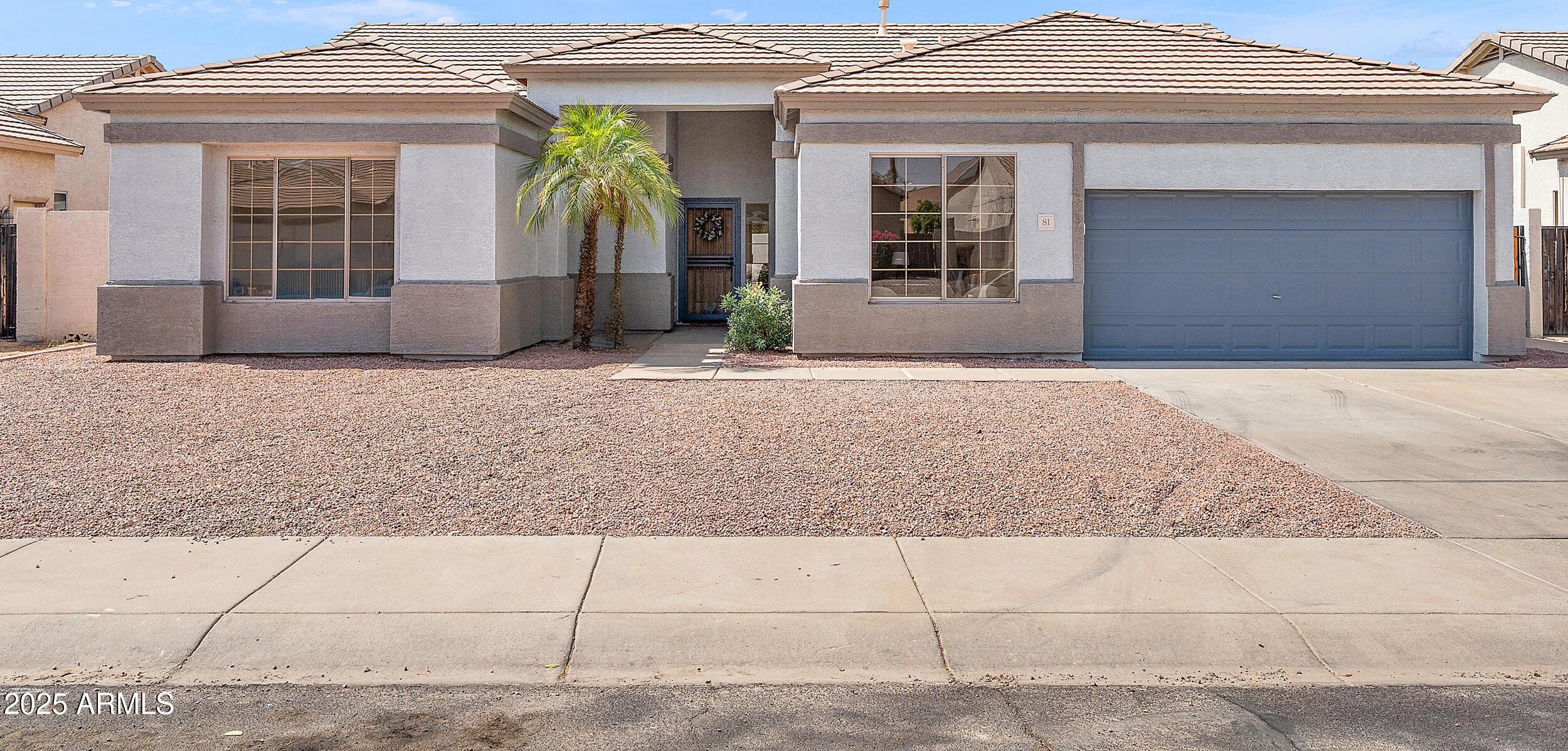 Photo one of 81 E Smoke Tree Rd Gilbert AZ 85296 | MLS 6886674