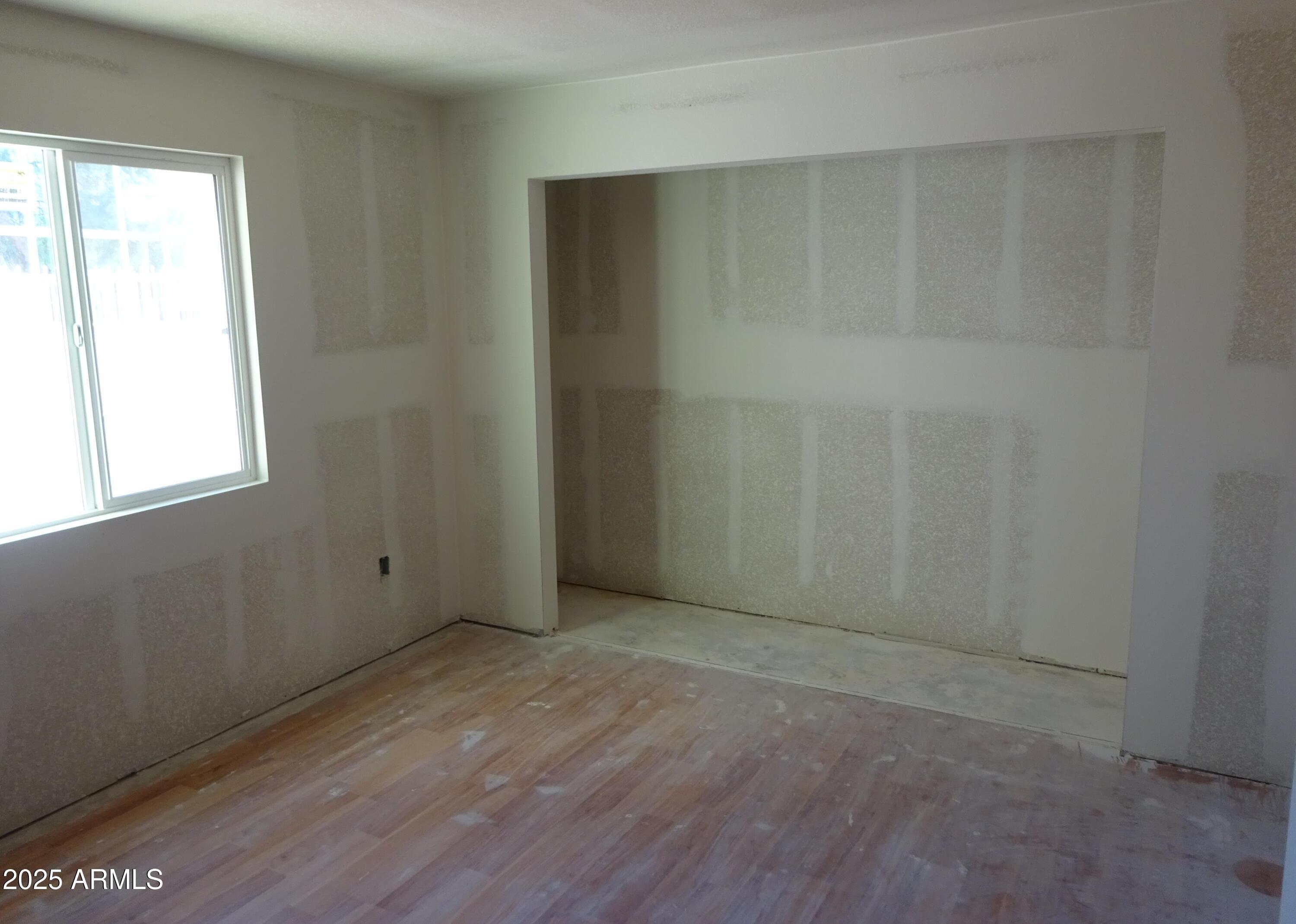 Photo #14