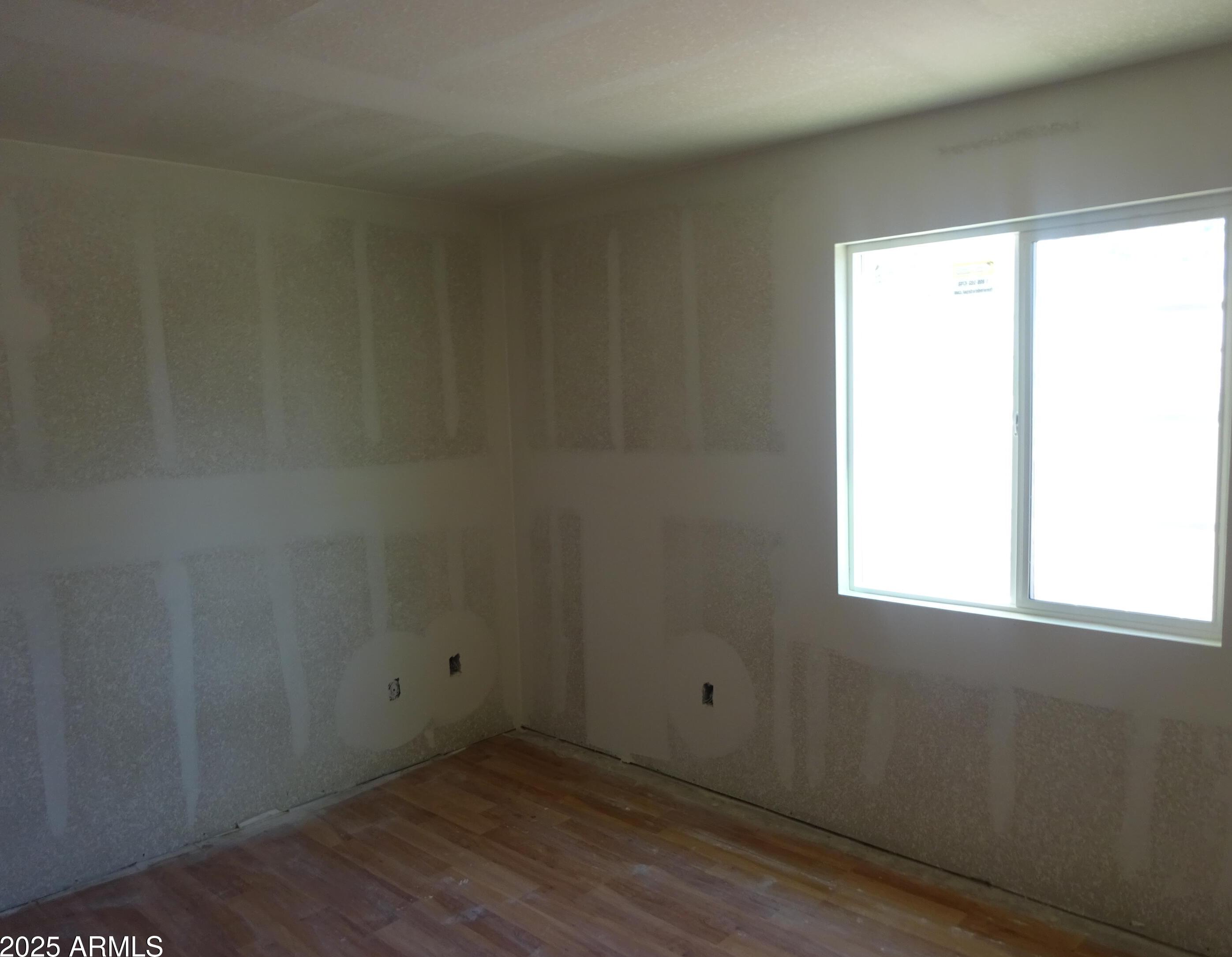 Photo #15