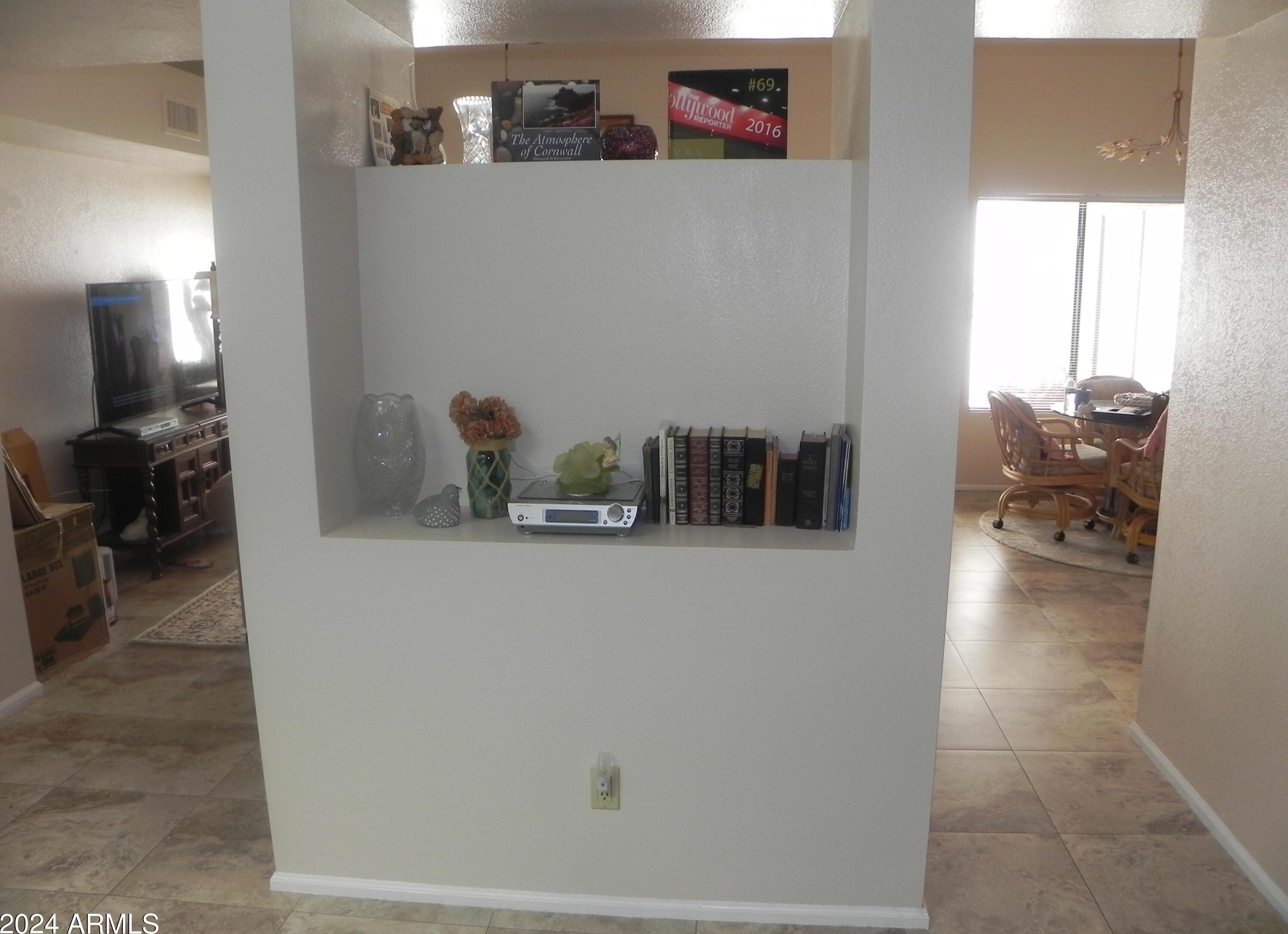 Photo #10