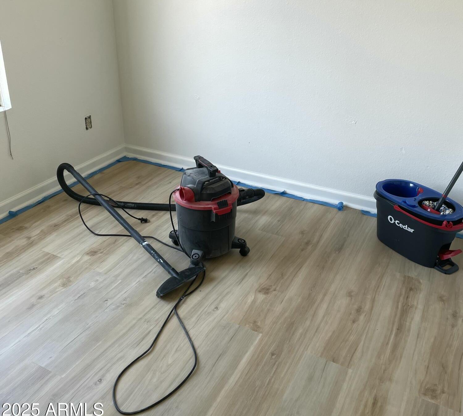 Photo #23