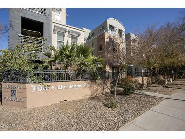 Artisan Parkview building exterior, showcasing modern design and landscaping at 706 E Washington St # 202, Phoenix, AZ 85034