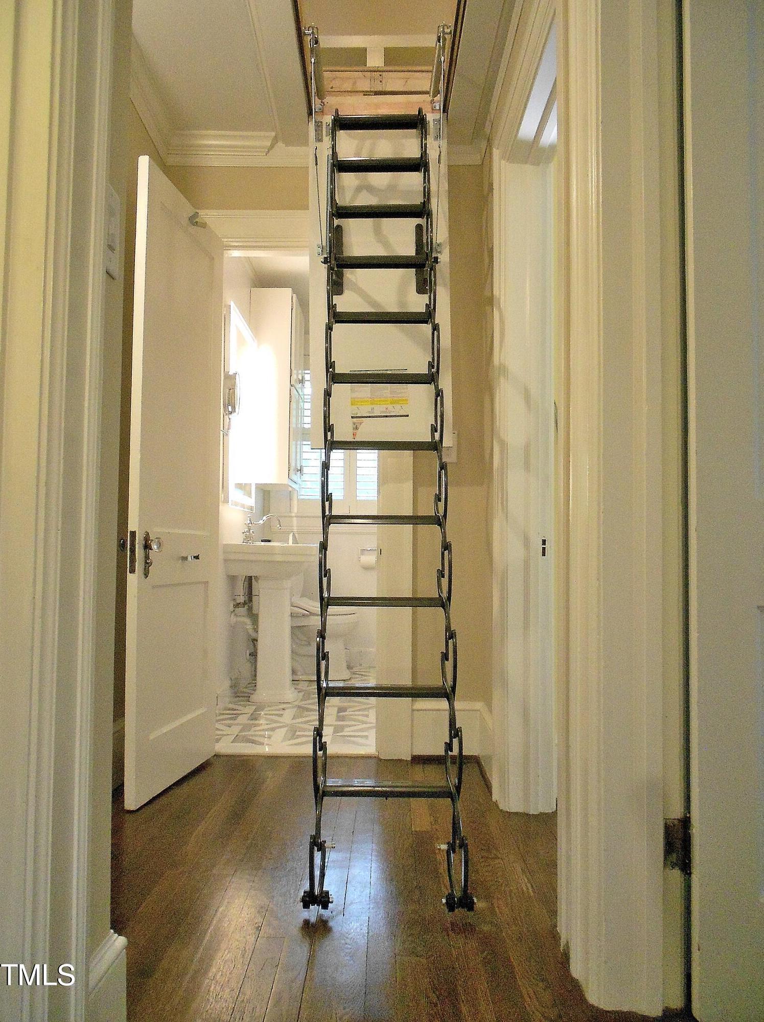 Photo #37