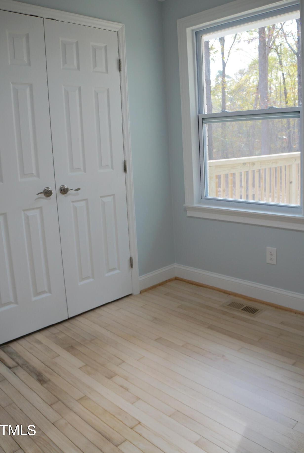 Photo #23