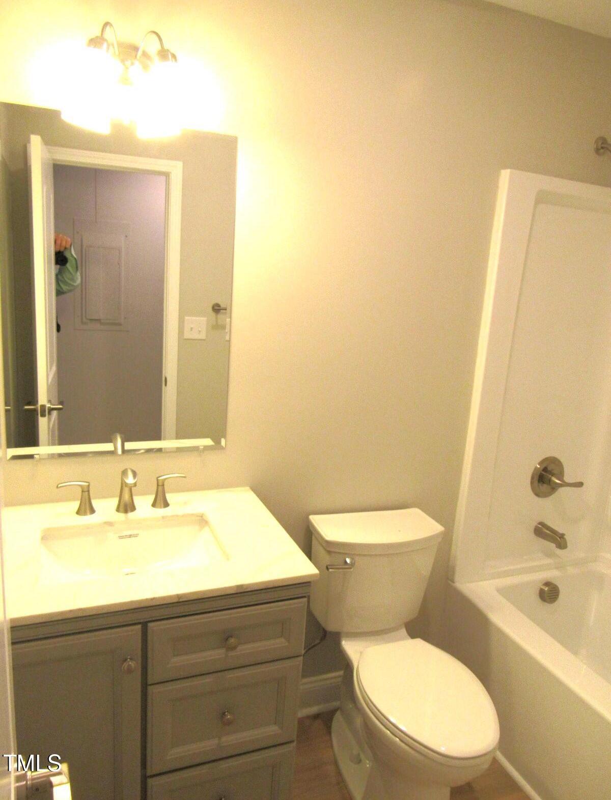 Photo #23