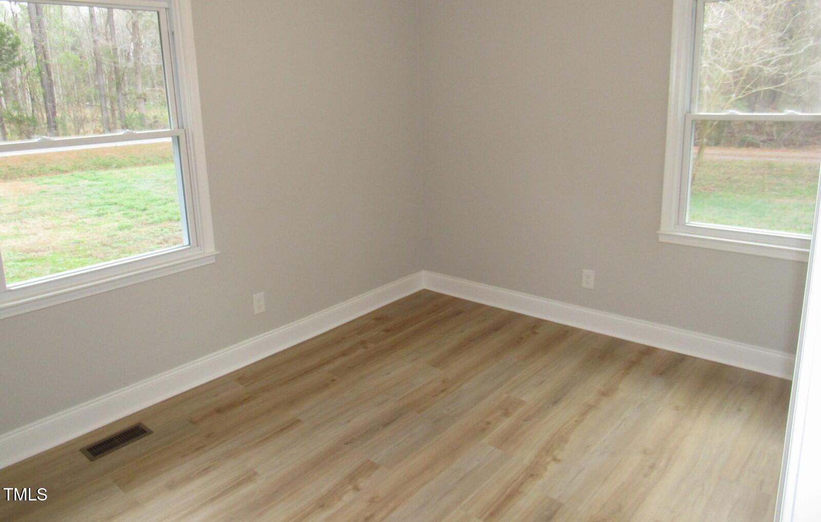 Photo #18