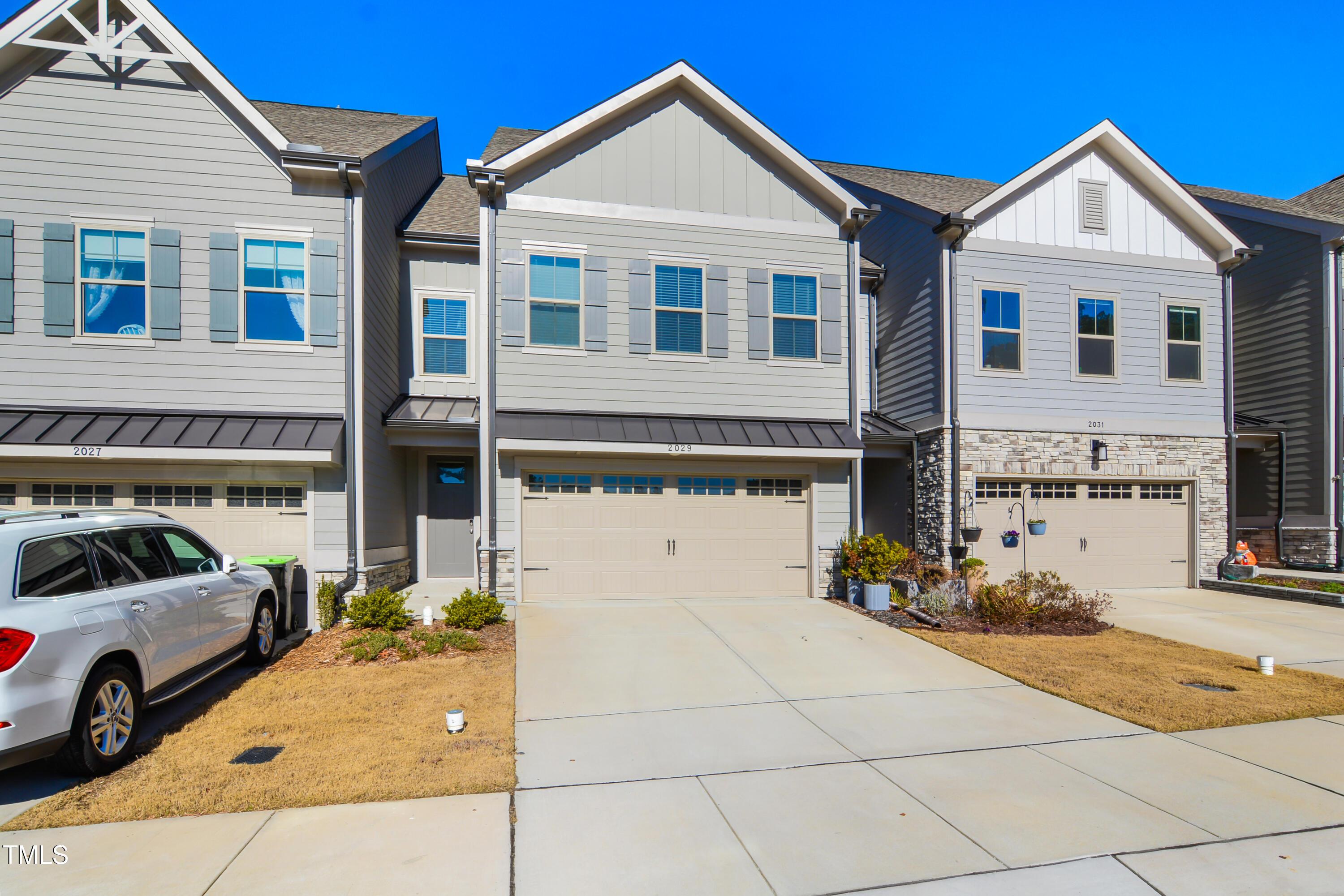 Photo one of 2029 Maggie Valley Dr Apex NC 27502 | MLS 10070015