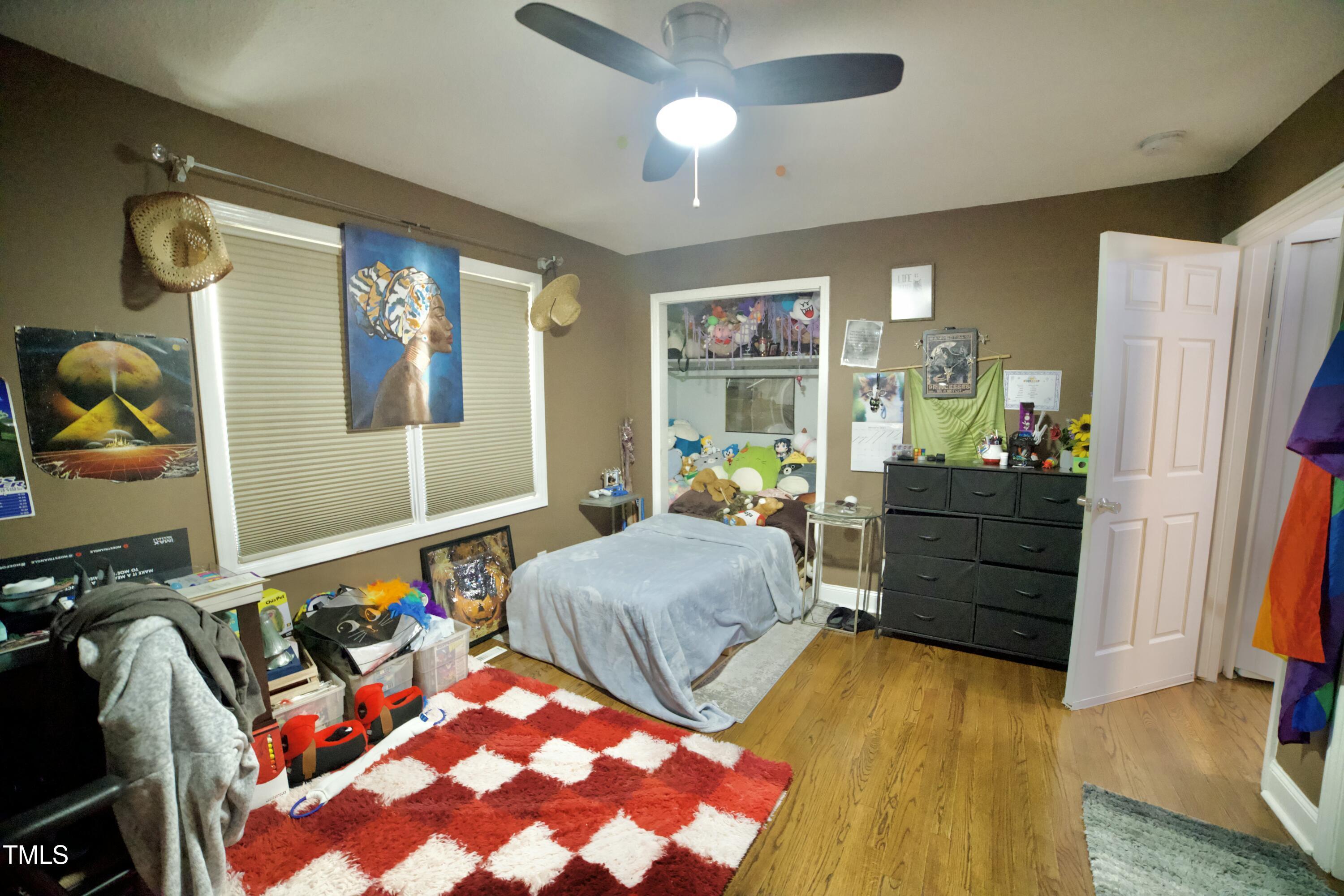 Photo #11