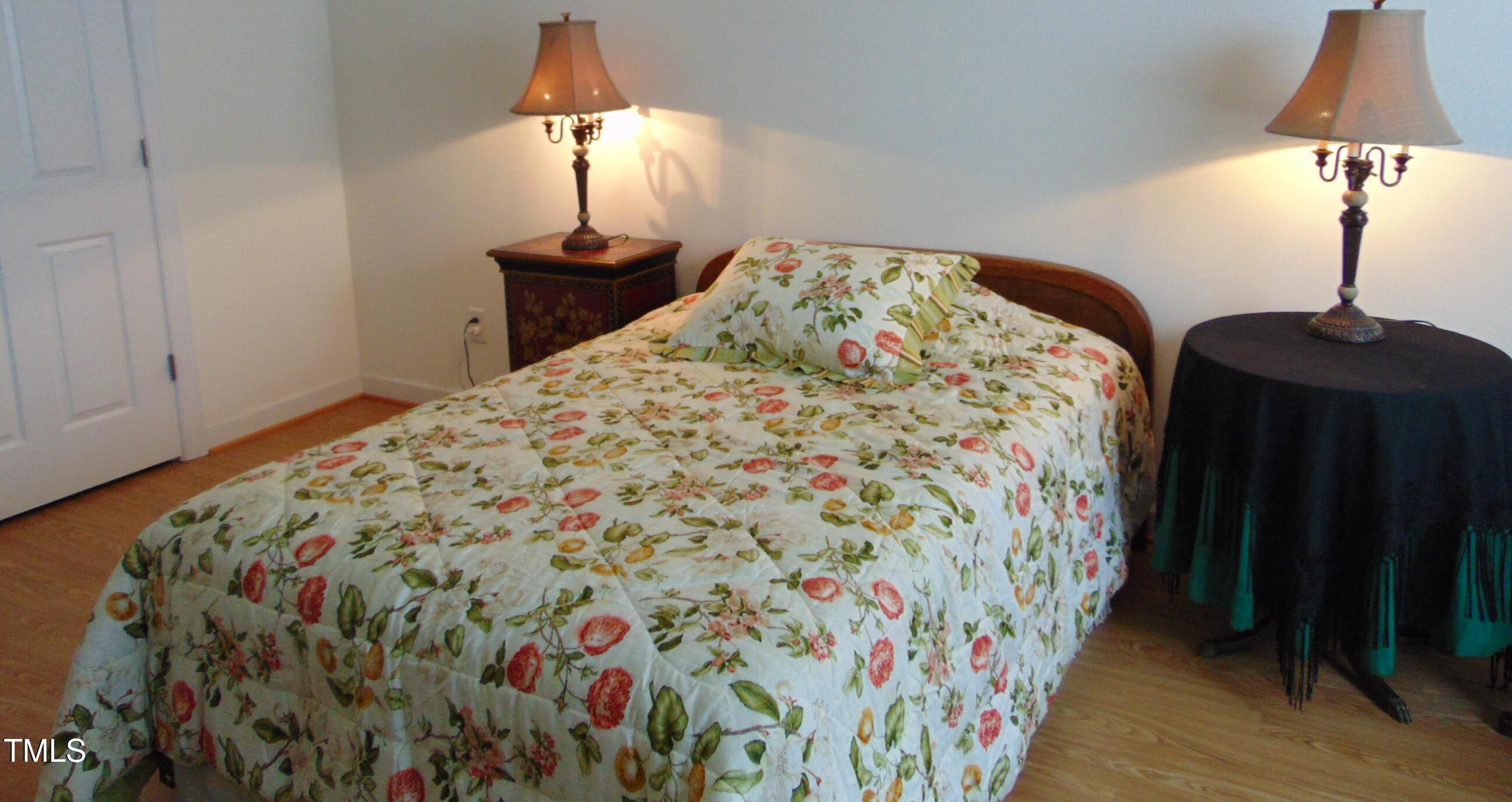 Photo #37