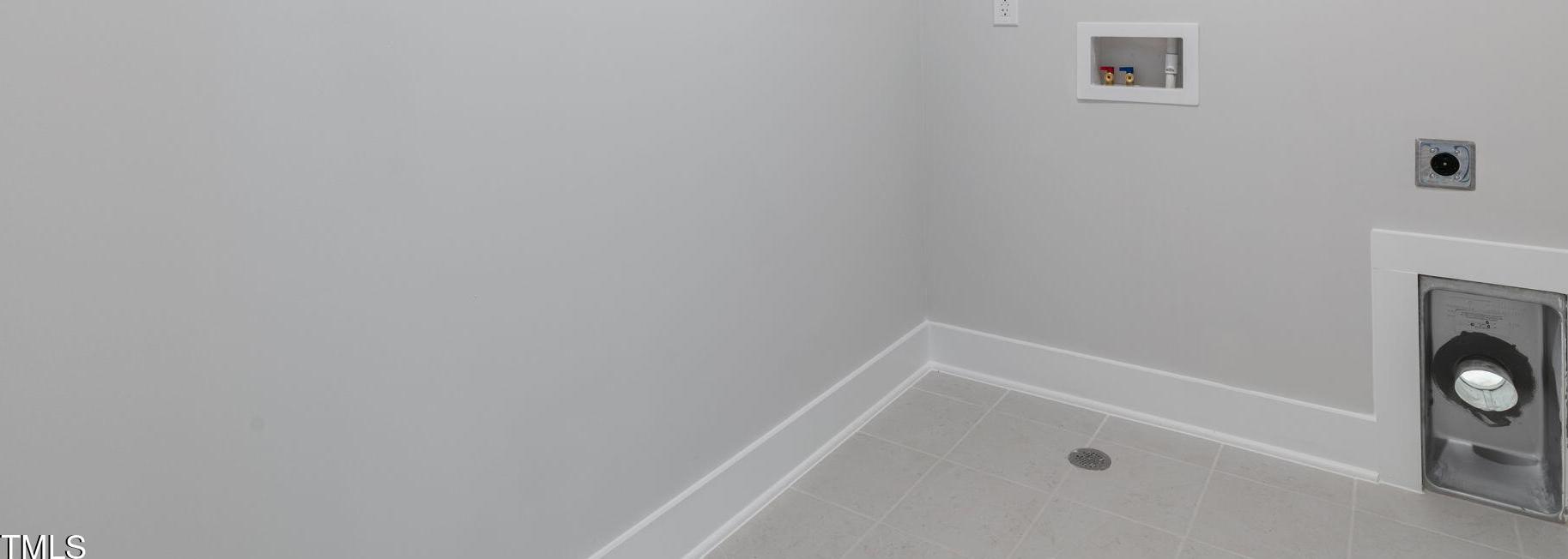 Photo #32