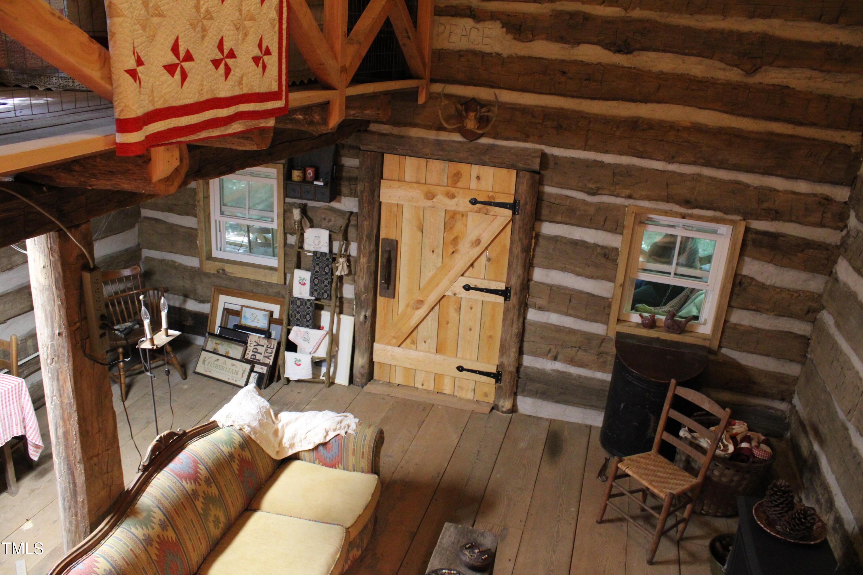 Photo #33