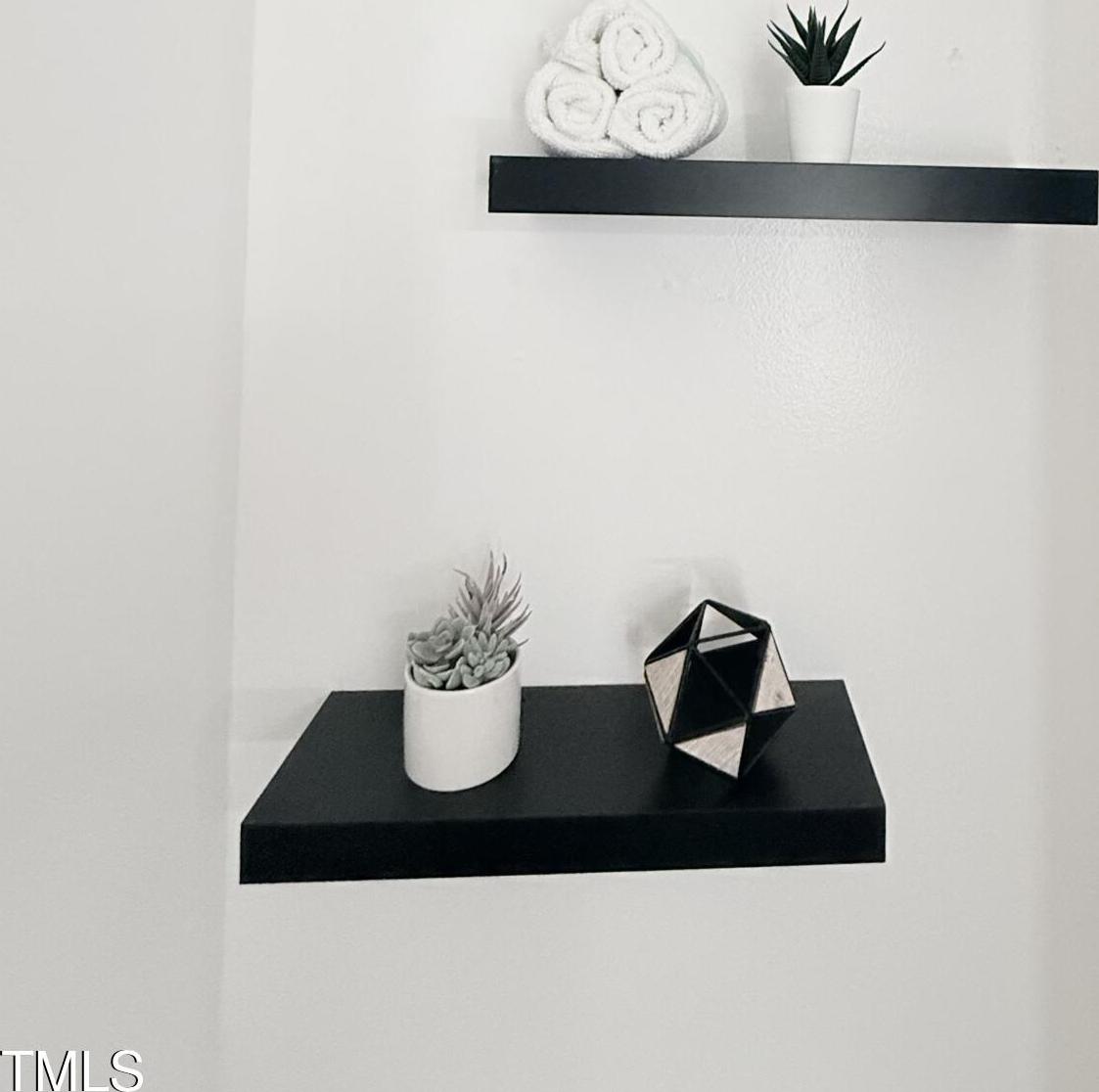 Photo #18