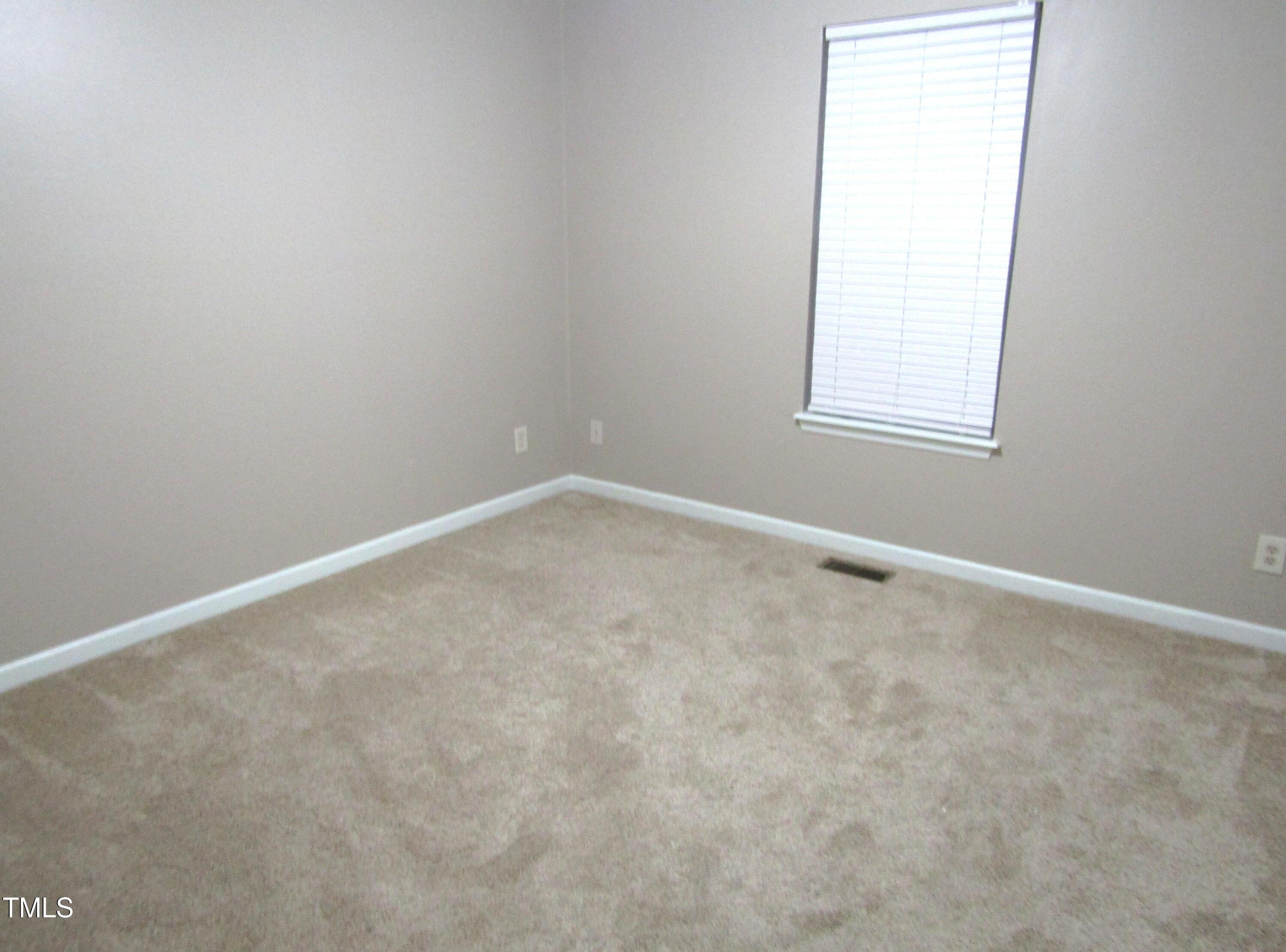 Photo #7