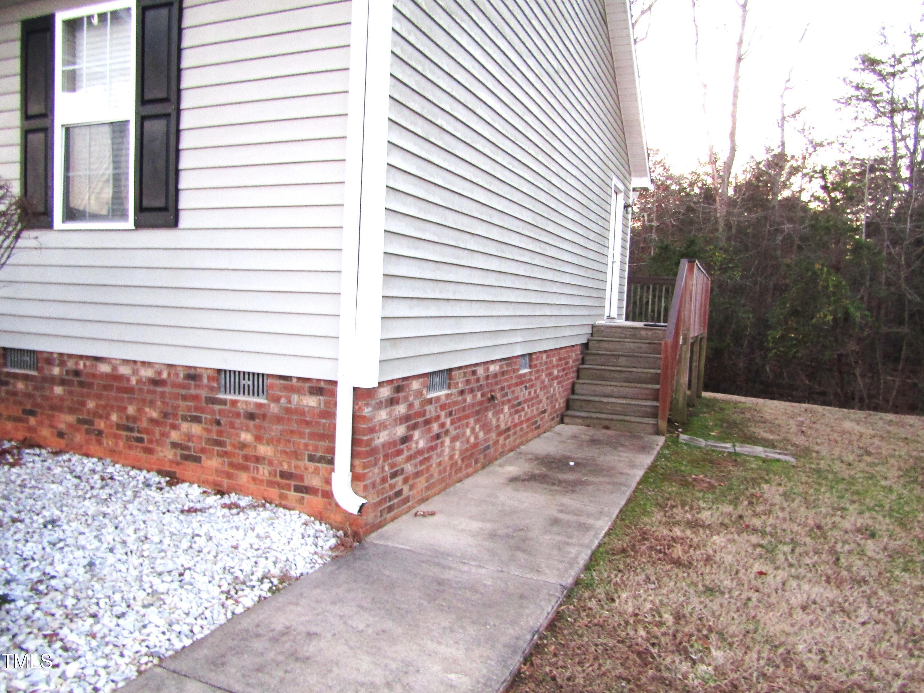Photo #11