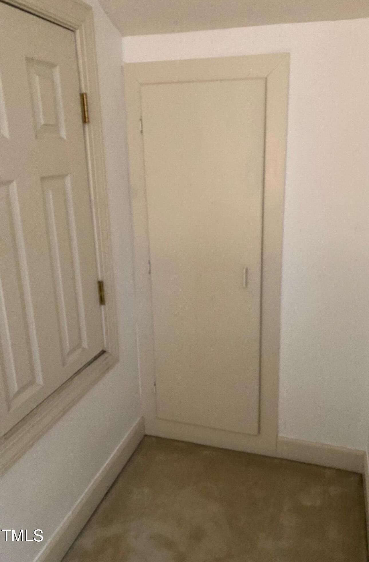 Photo #33