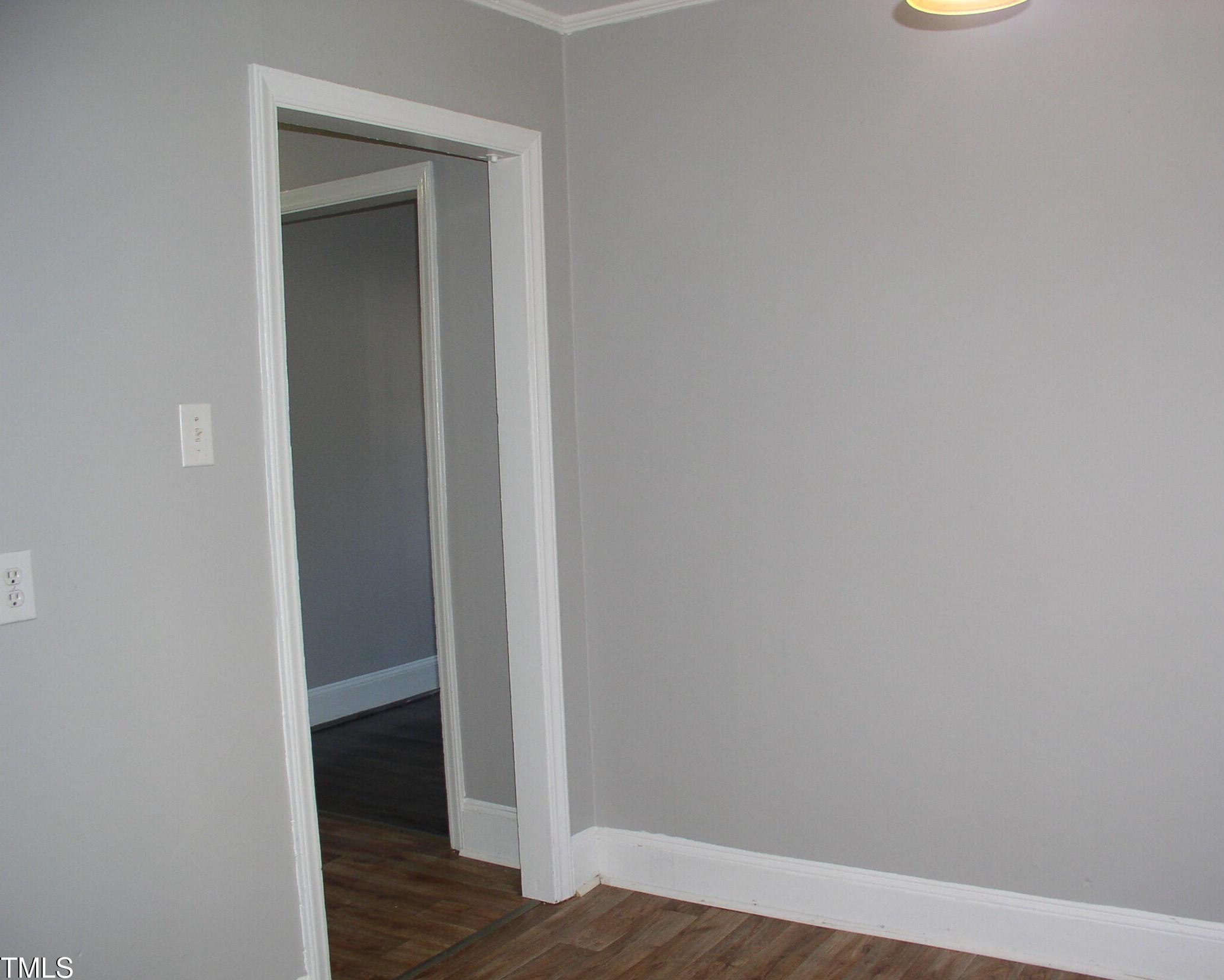 Photo #8