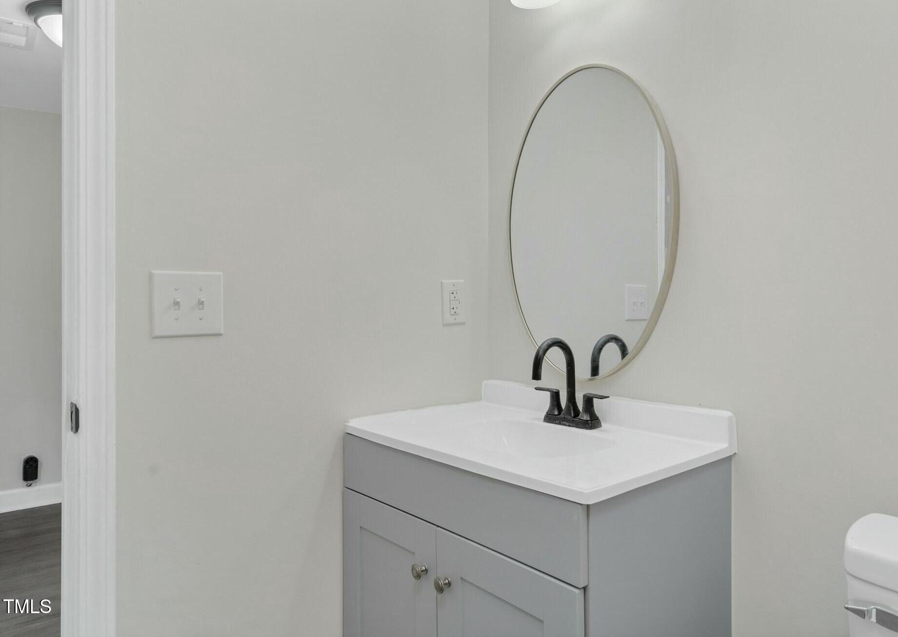 Photo #12