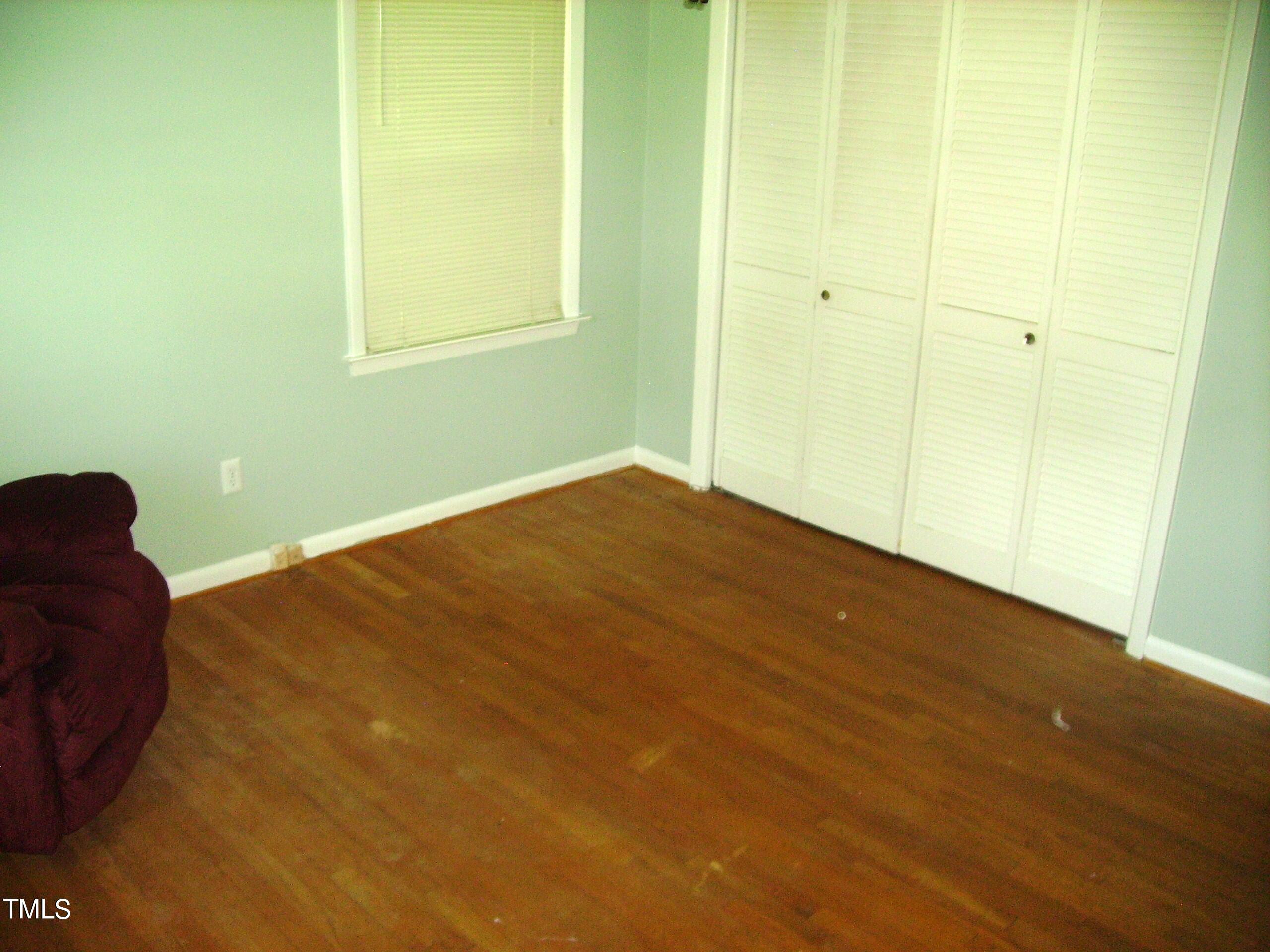 Photo #11