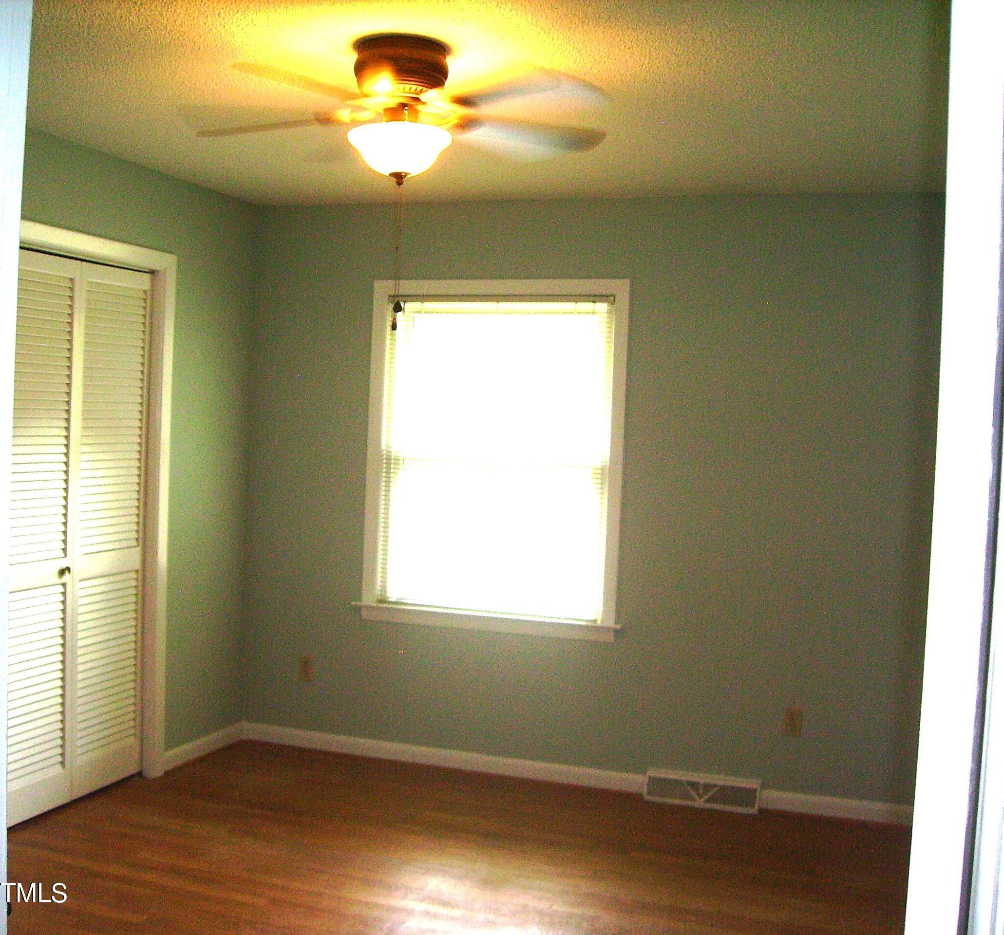 Photo #10