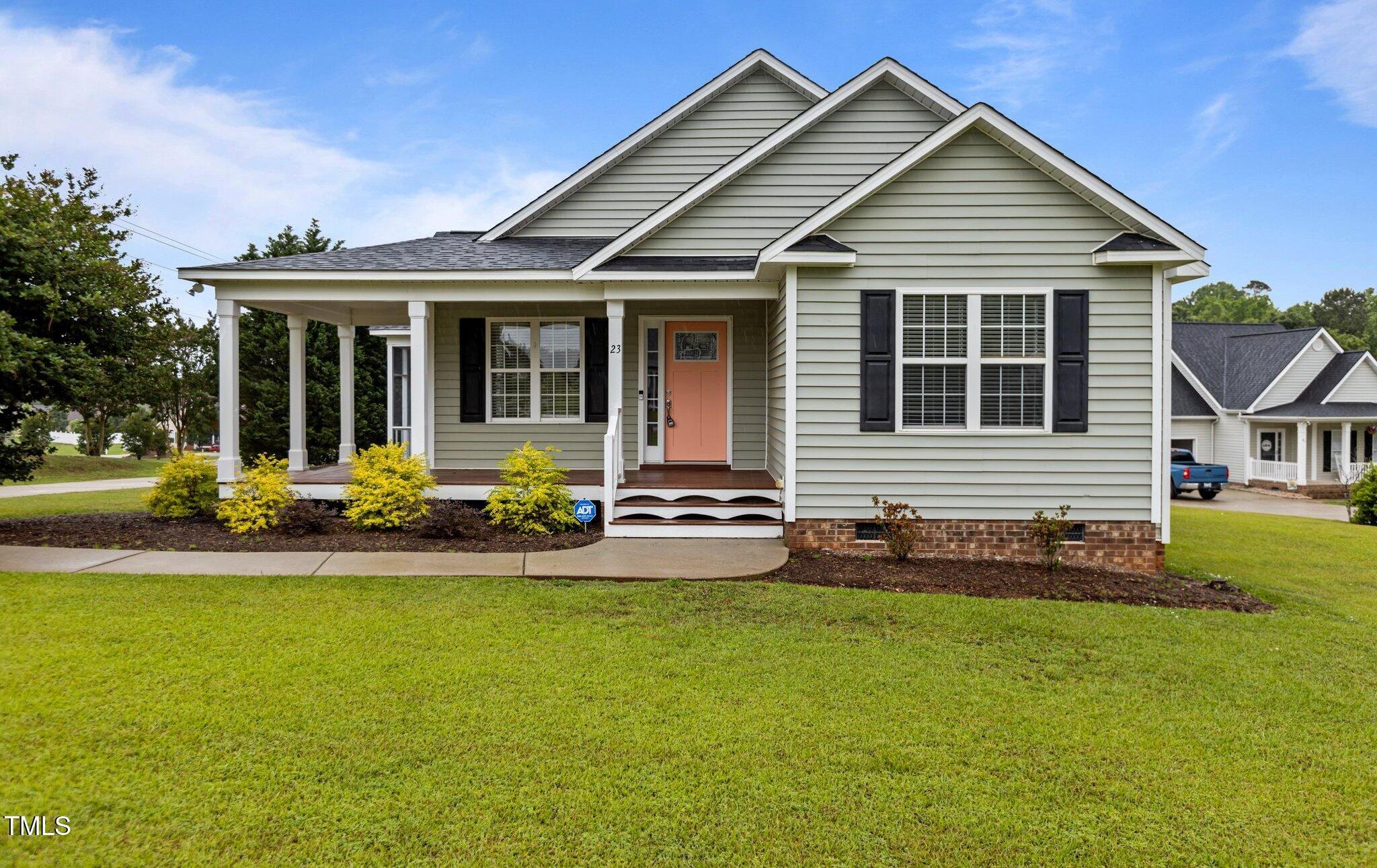 Photo one of 23 Sparkle Ln Garner NC 27529 | MLS 10079136