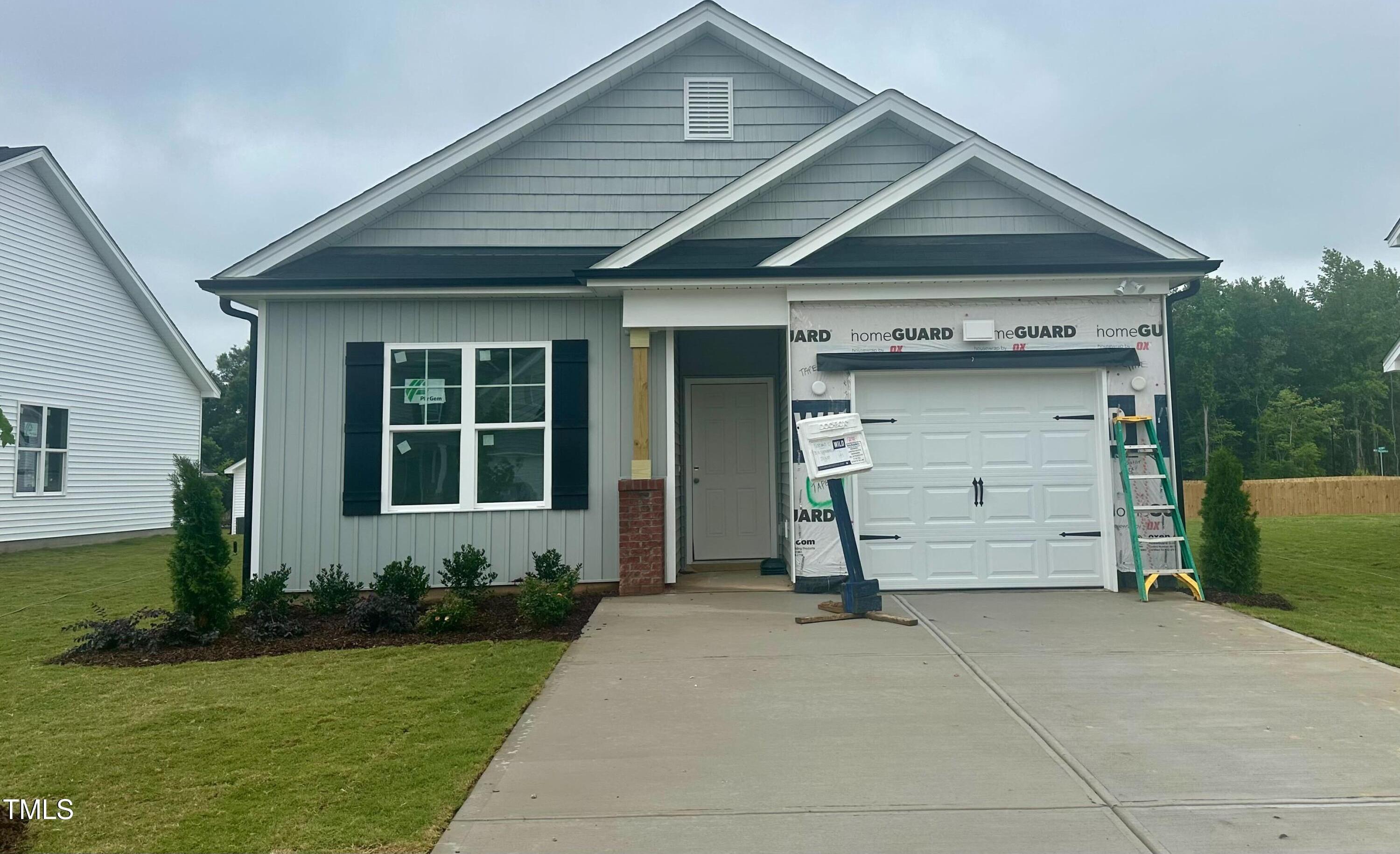 Photo one of 130 W Saltgrass Ln Smithfield NC 27577 | MLS 10080894