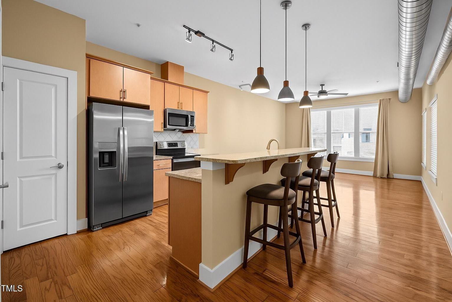 Photo one of 300 Finsbury St # 313 Durham NC 27703 | MLS 10080904