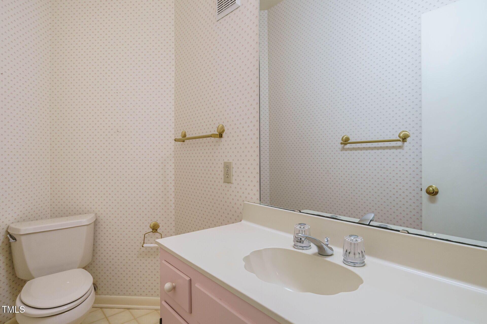 Photo #18