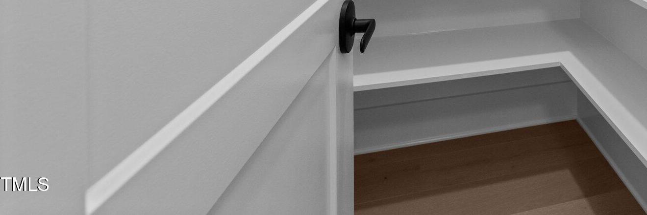 Photo #6