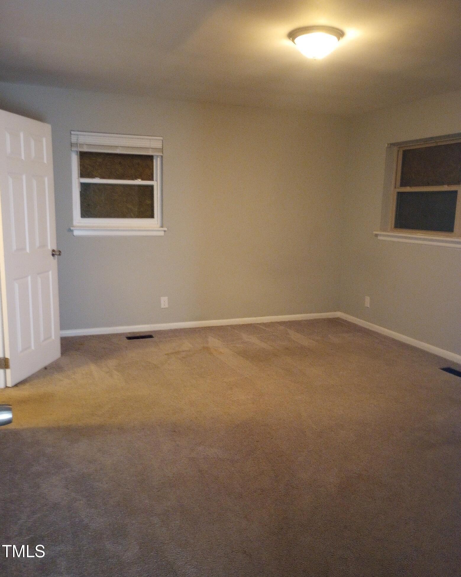 Photo #10