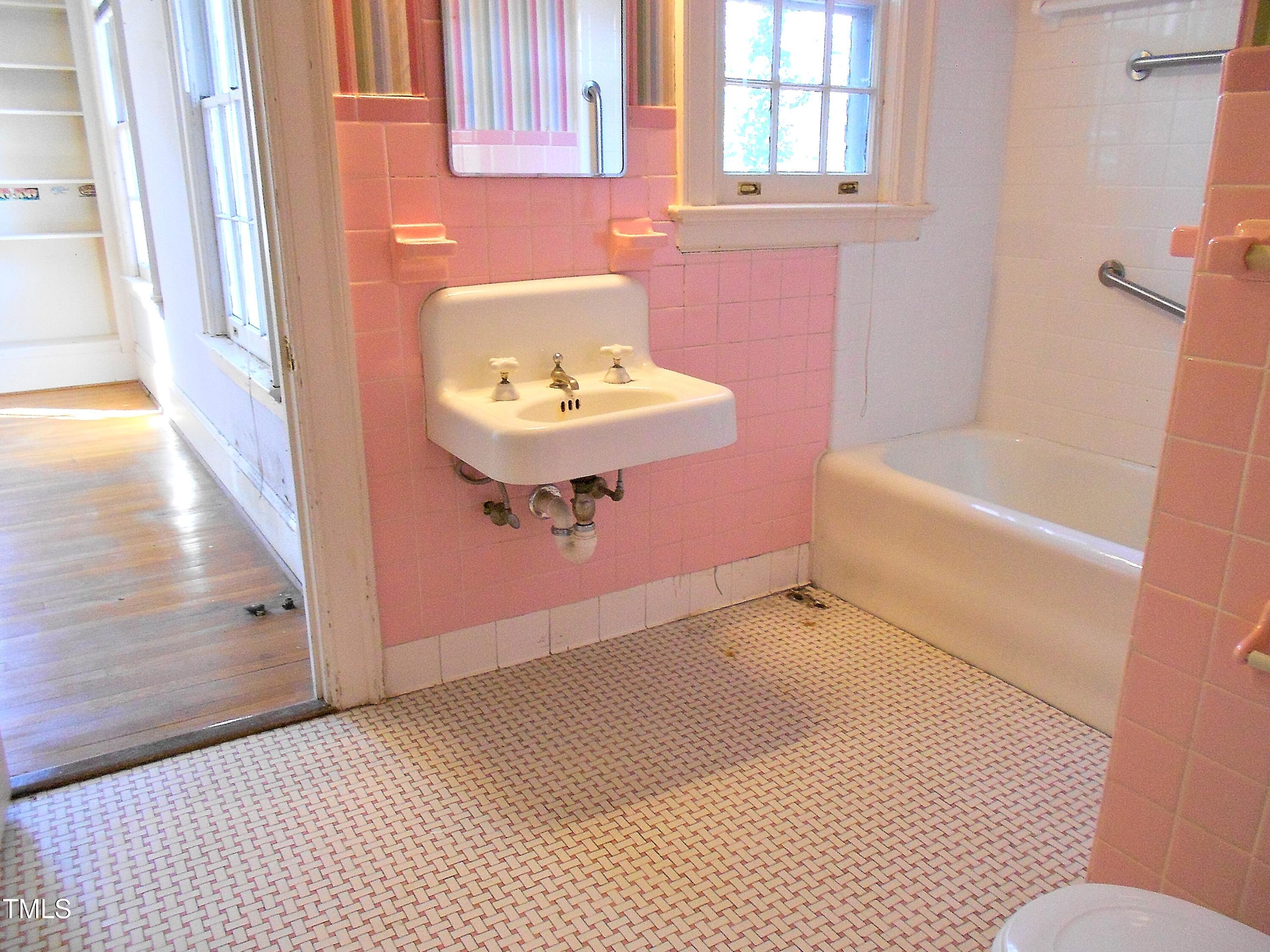 Photo #35