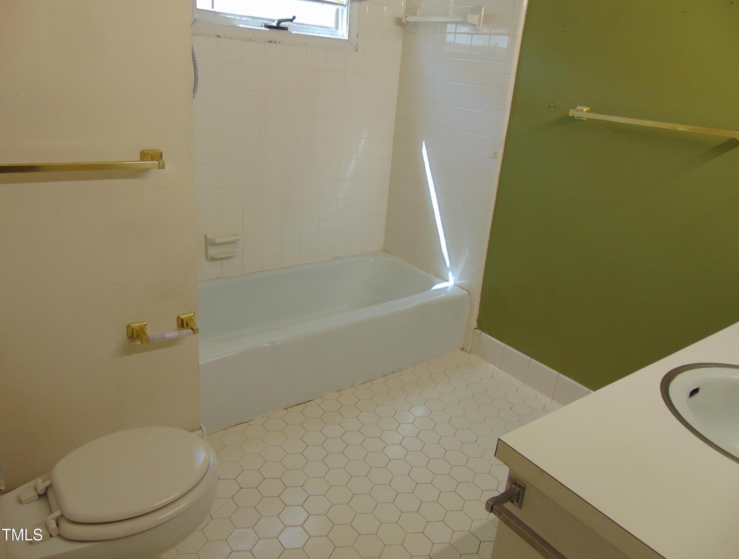 Photo #47