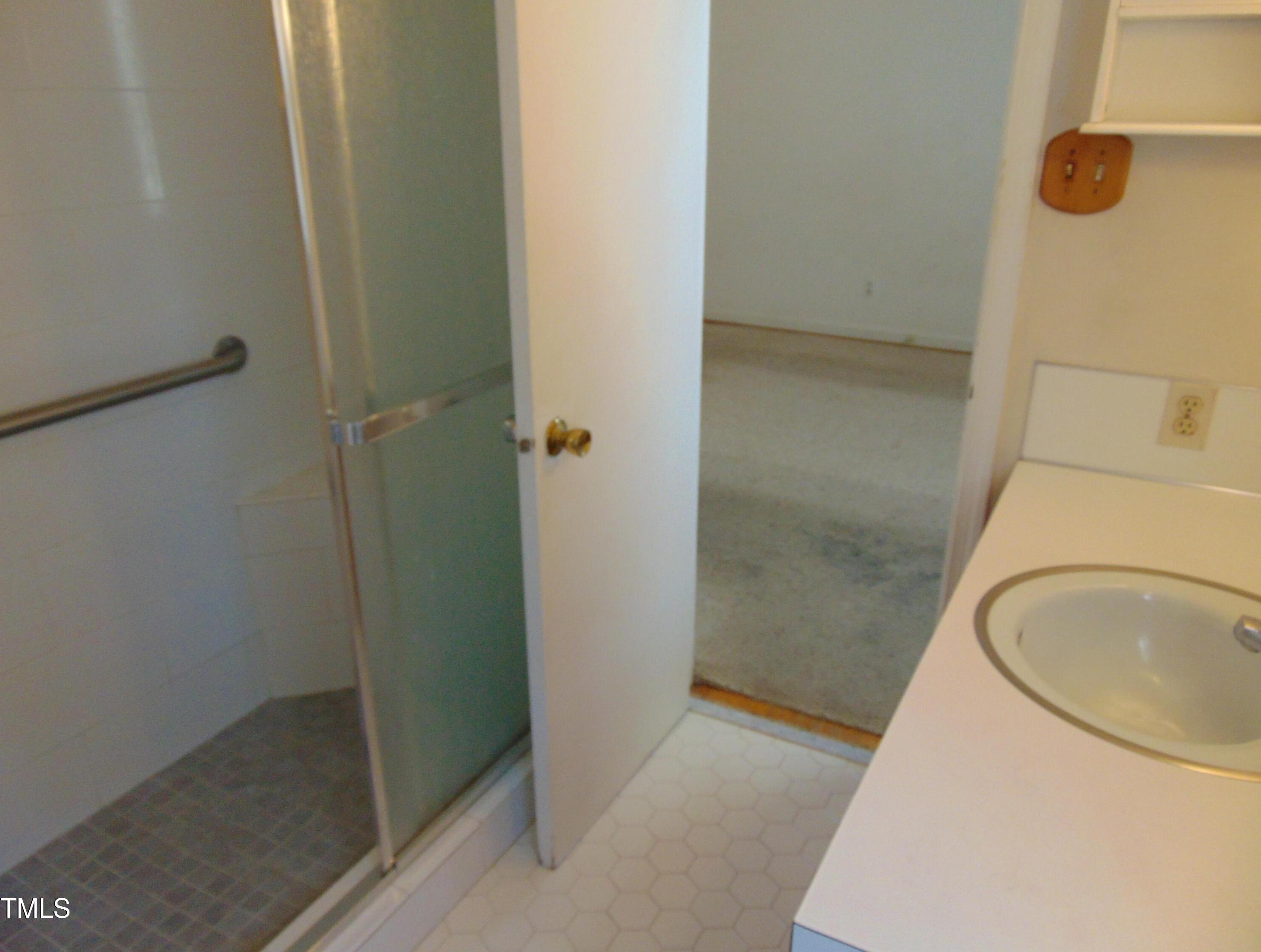 Photo #37
